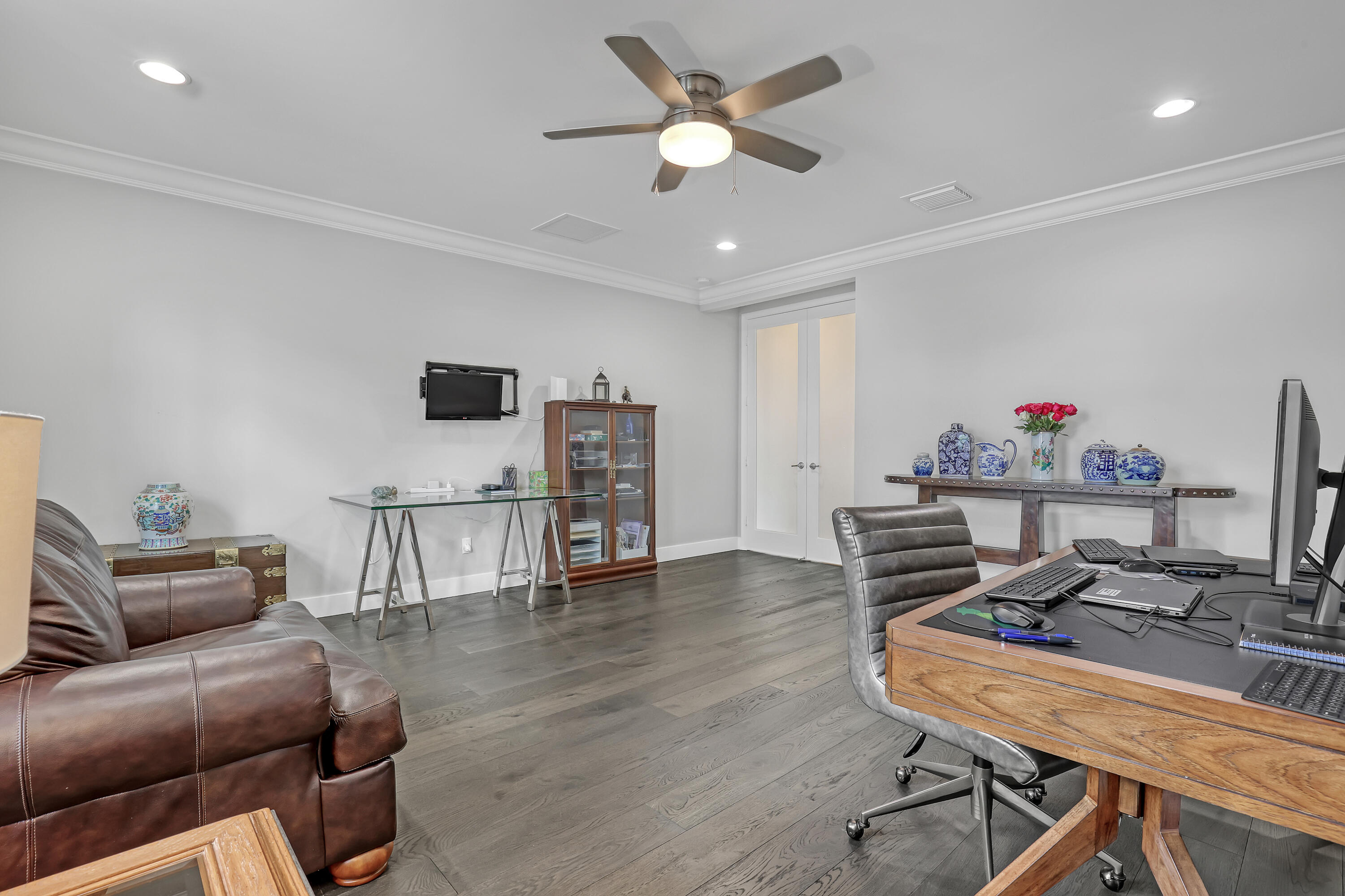 main property photo 58