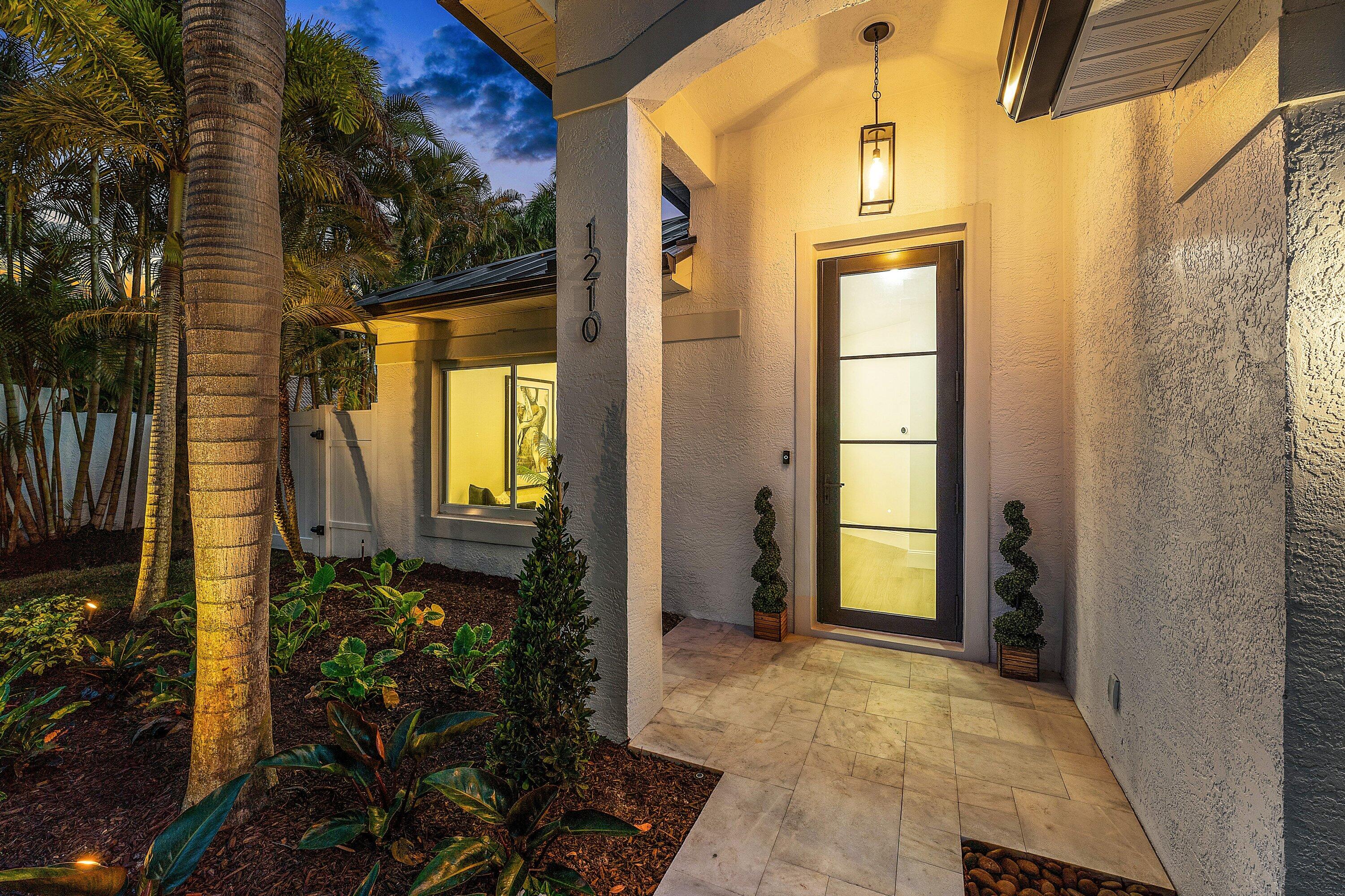 main property photo 11