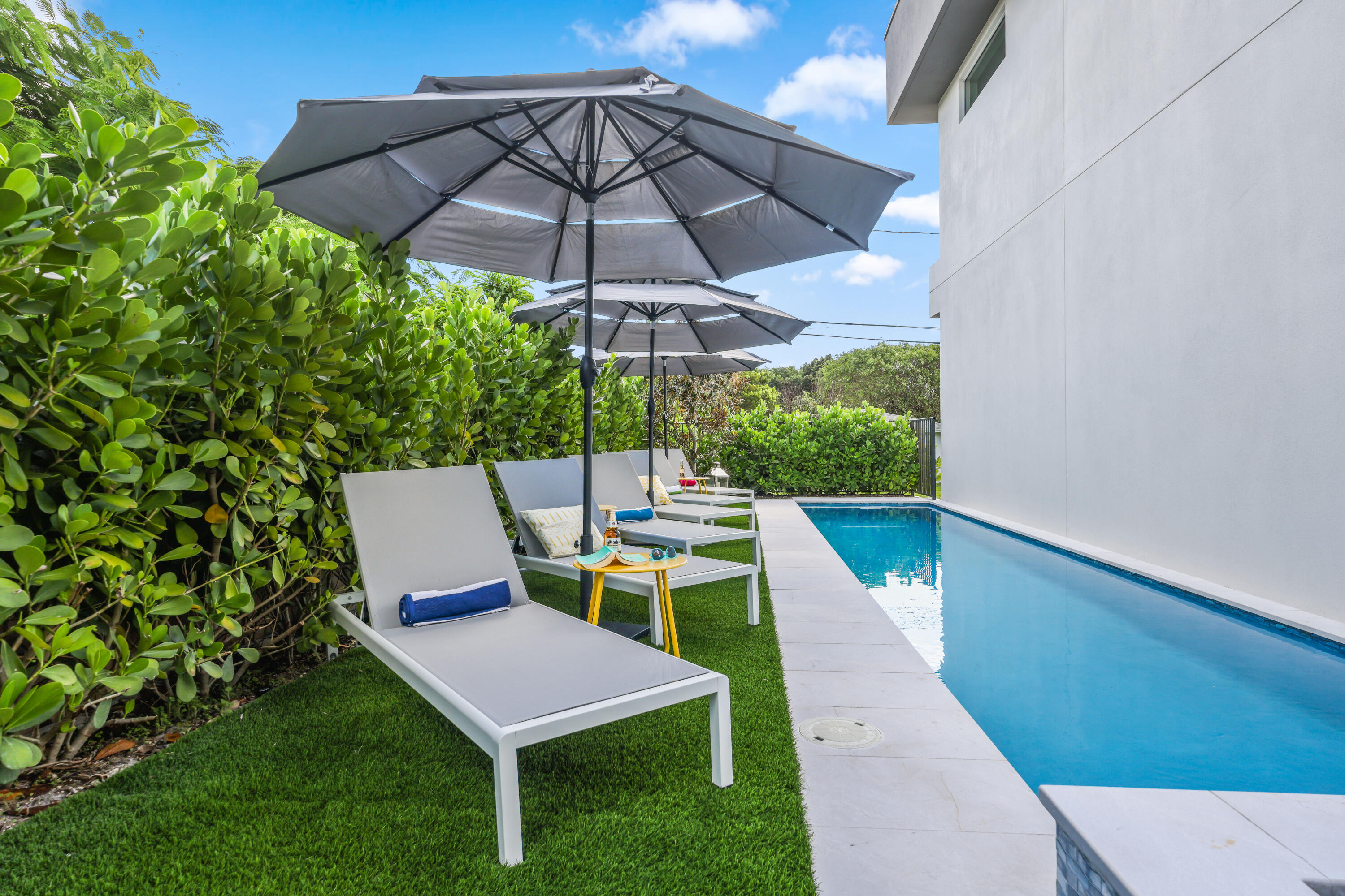 main property photo 79
