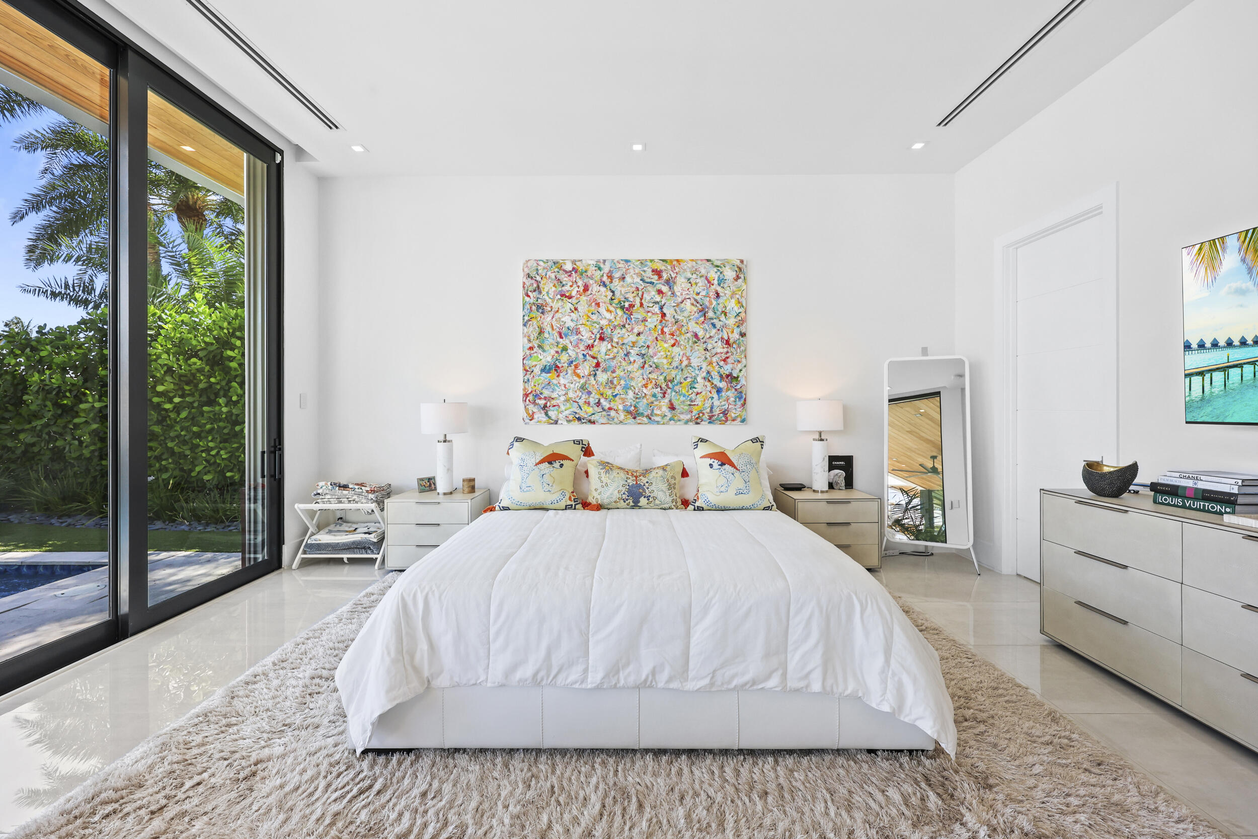 main property photo 60