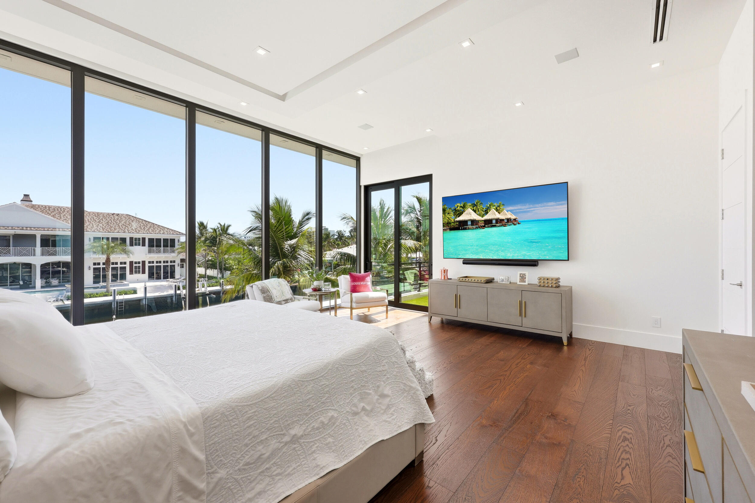 main property photo 92