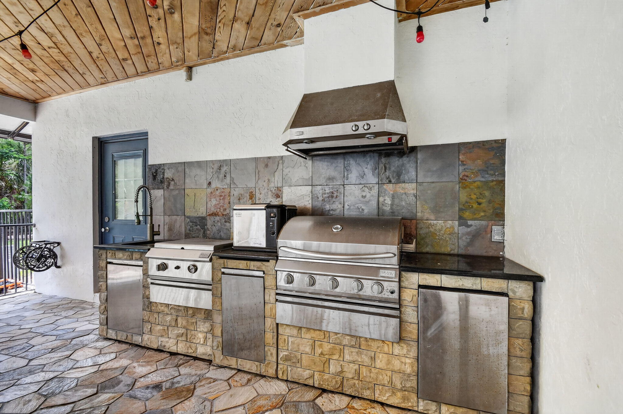 main property photo 73