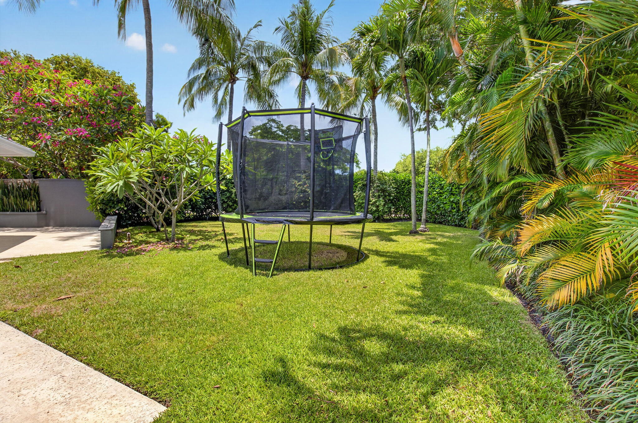 main property photo 60