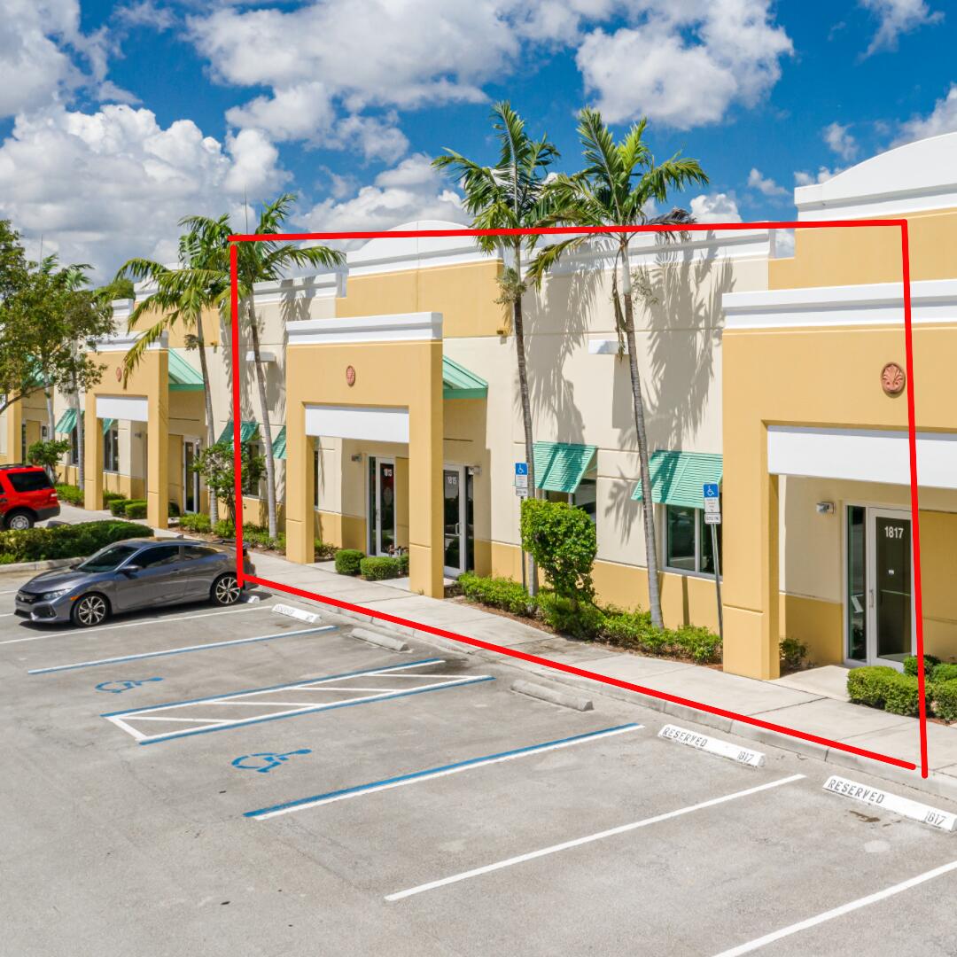 main property photo 13