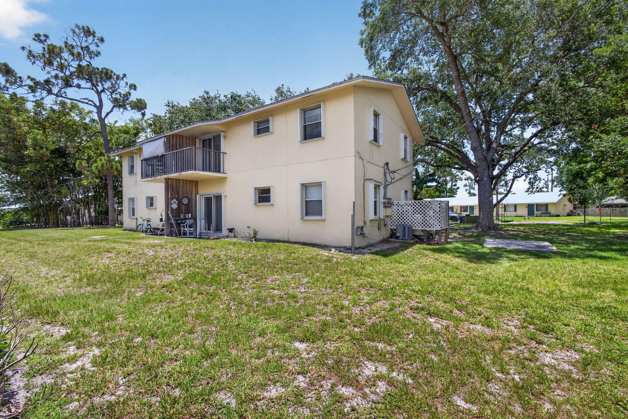 main property photo 34