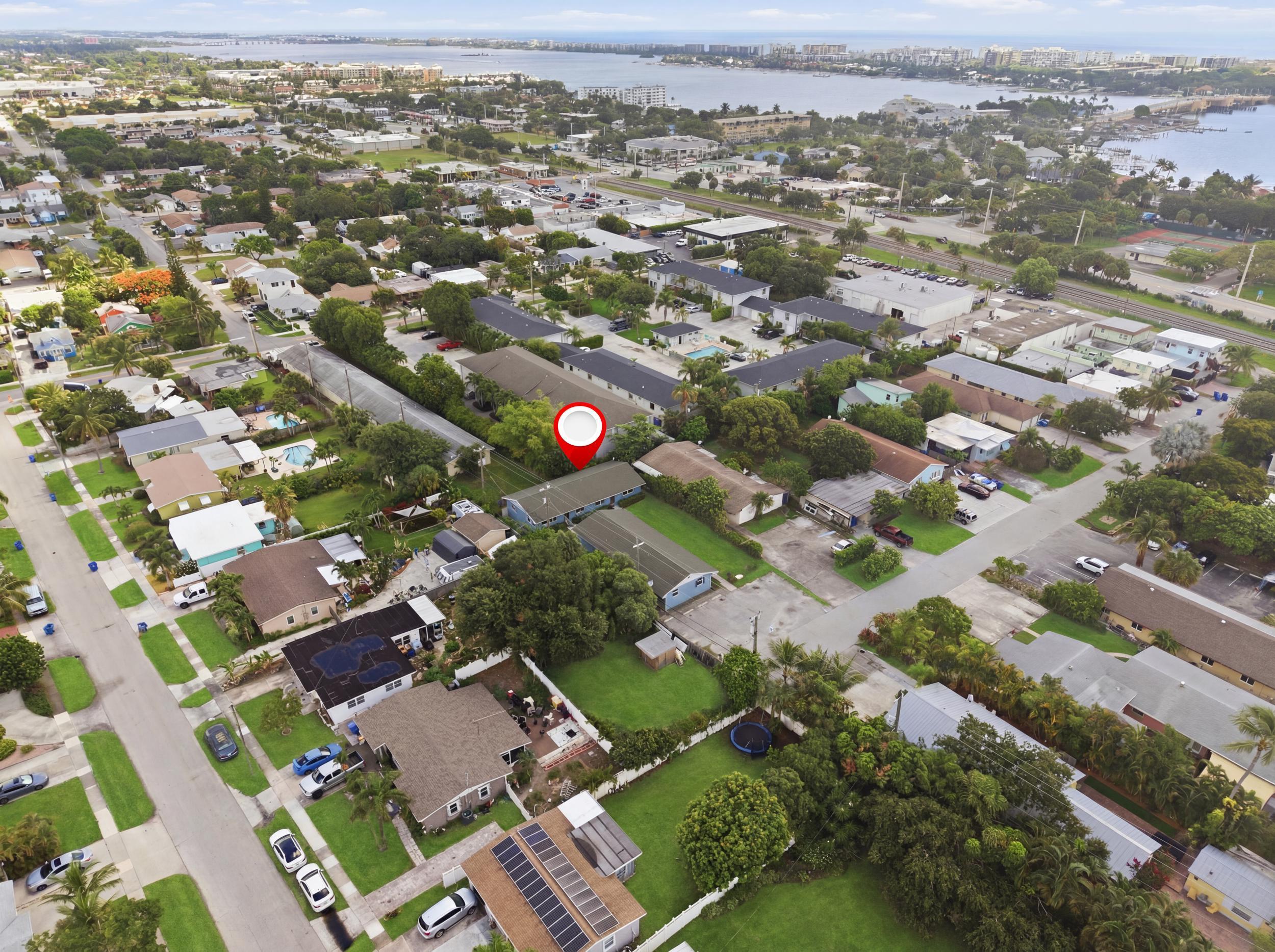 main property photo 25