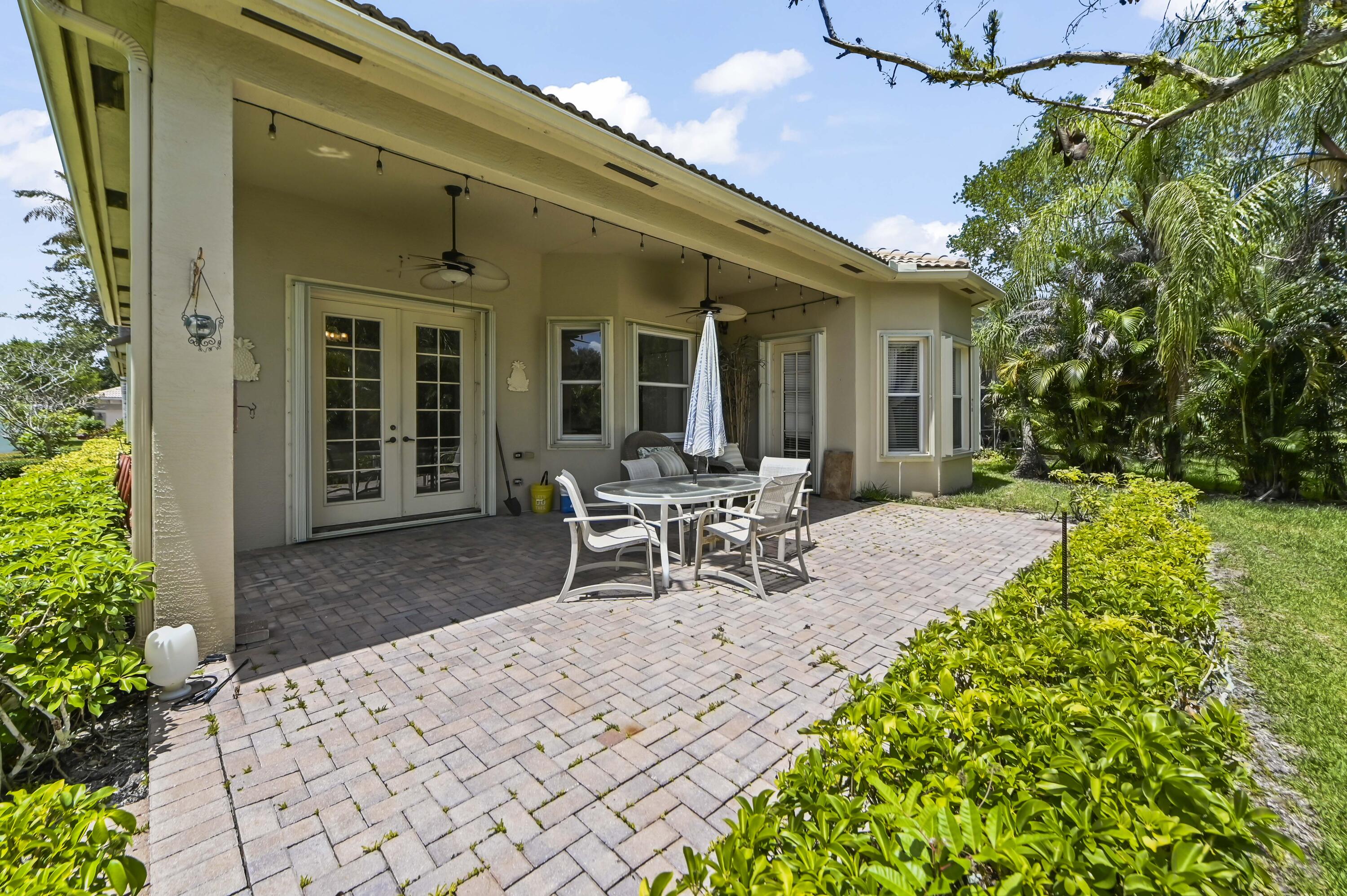 property viewer photo 30