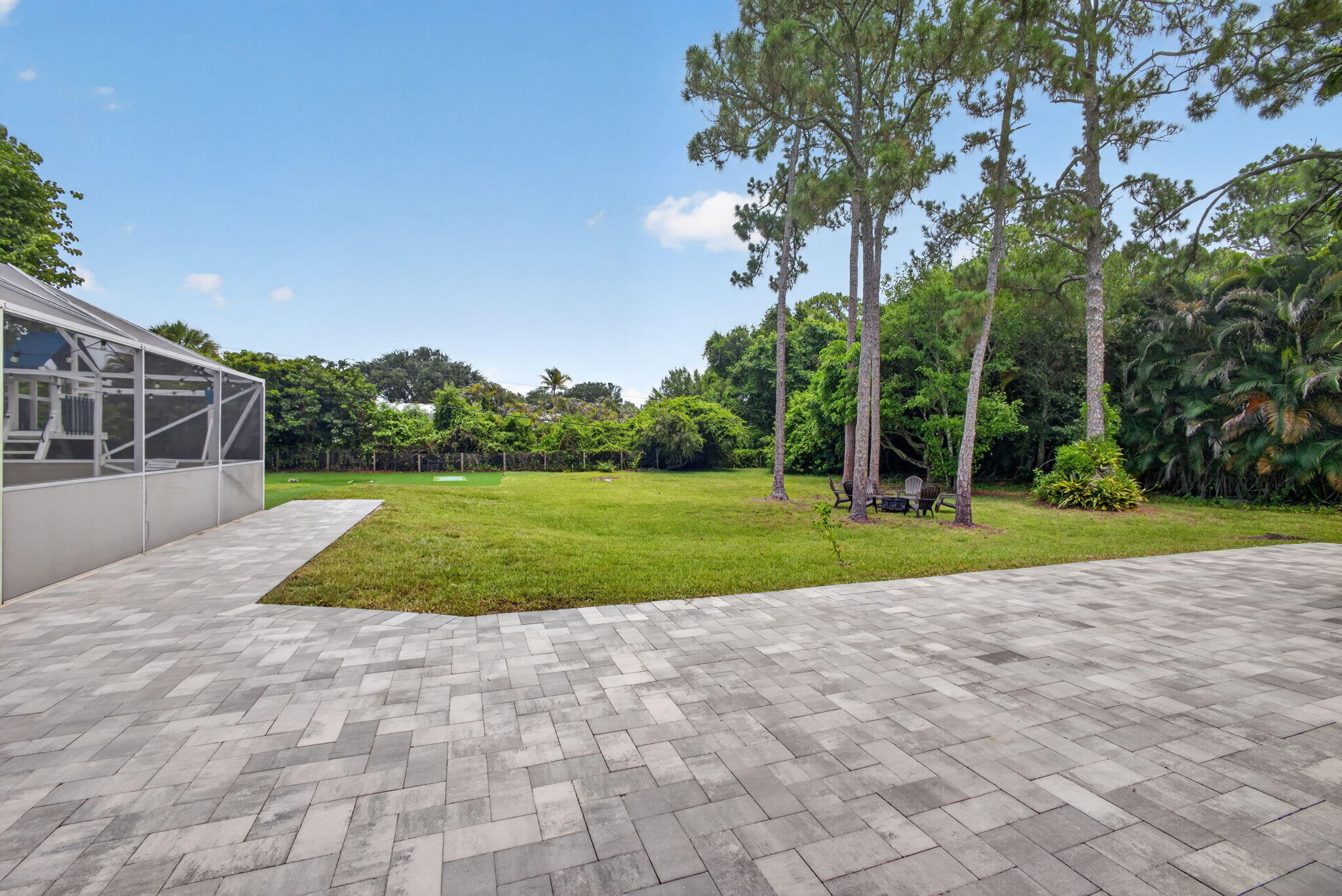 main property photo 80