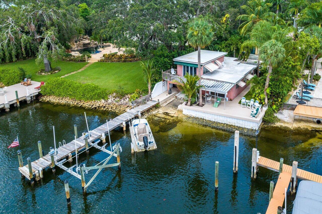 main property photo 23