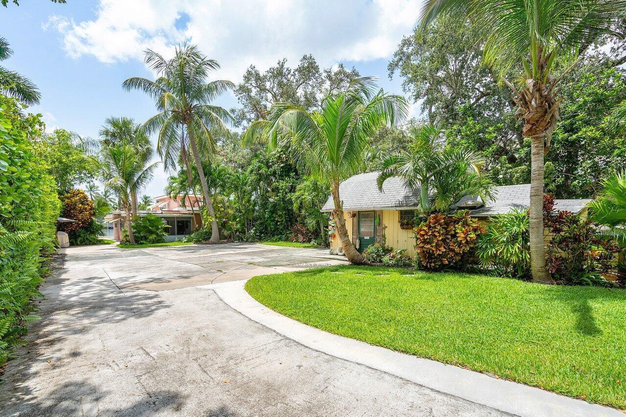 main property photo 27