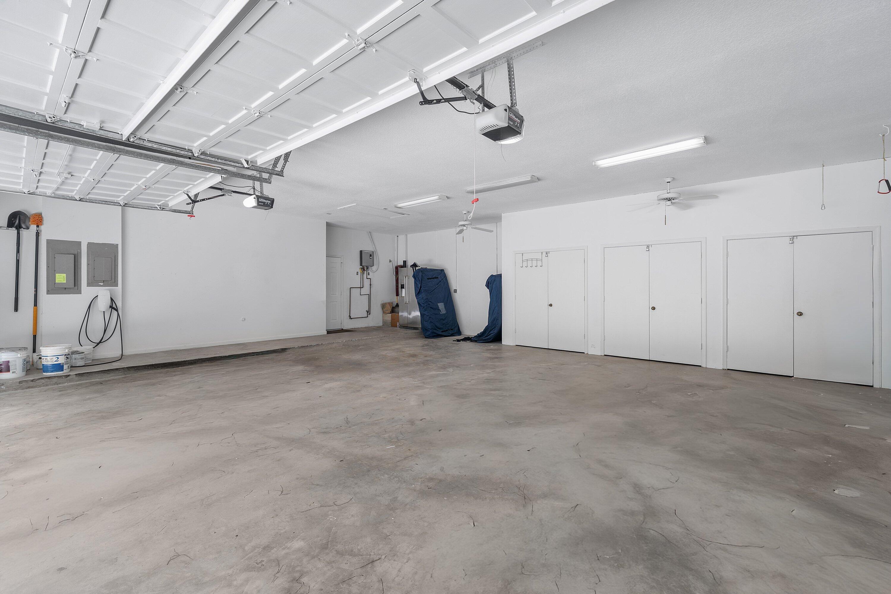 main property photo 54