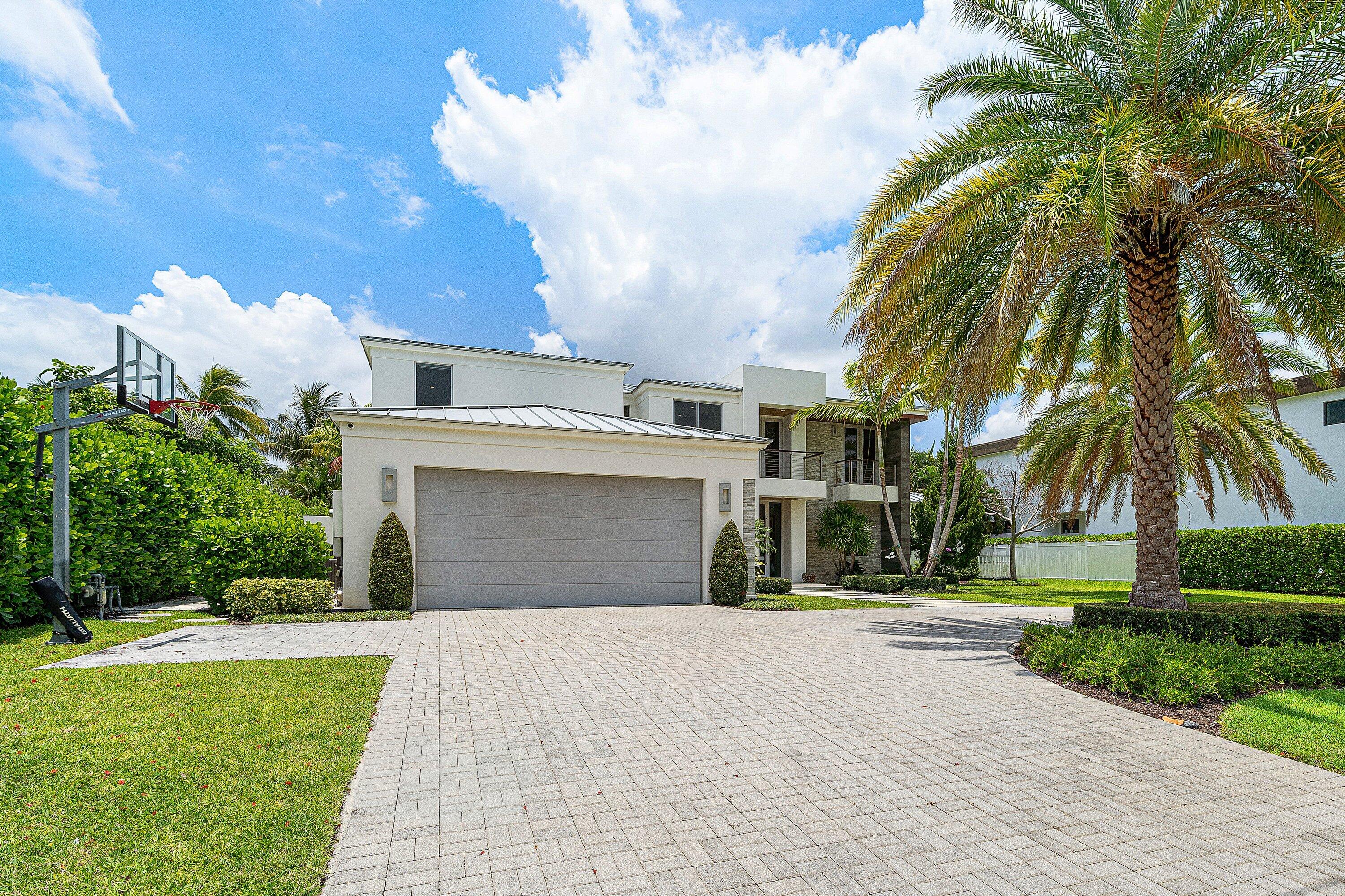 main property photo 19