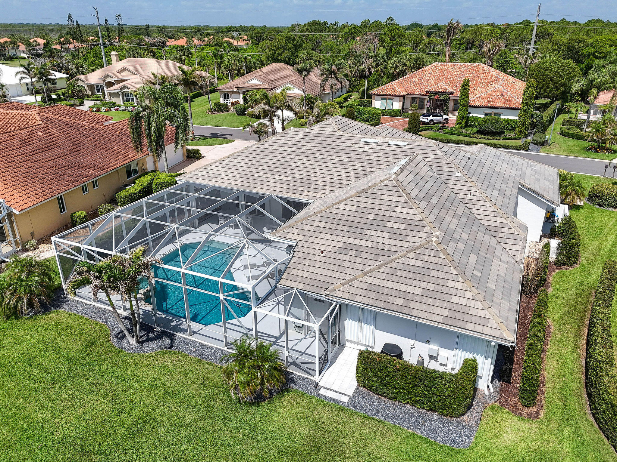 main property photo 79