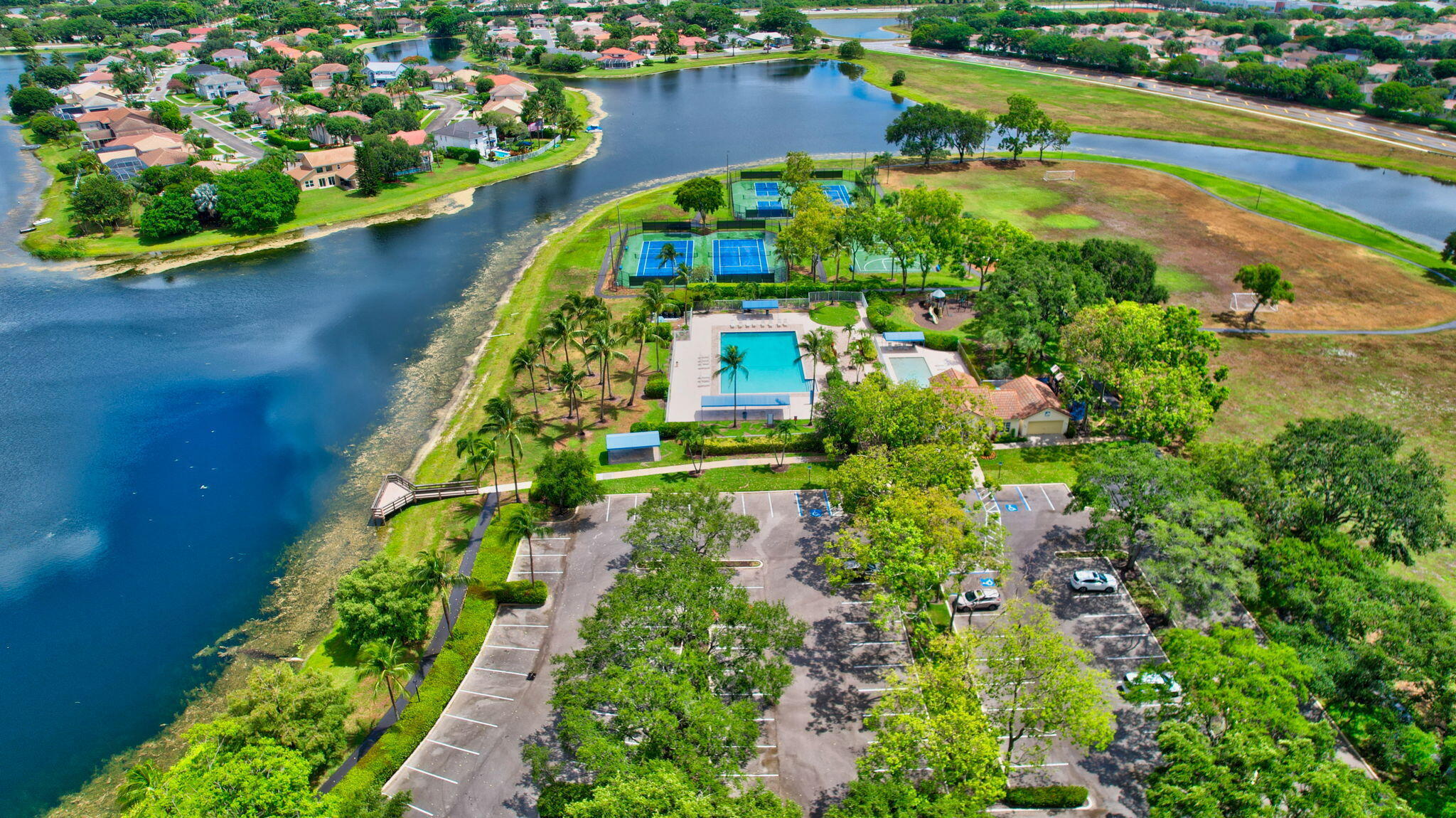 main property photo 74