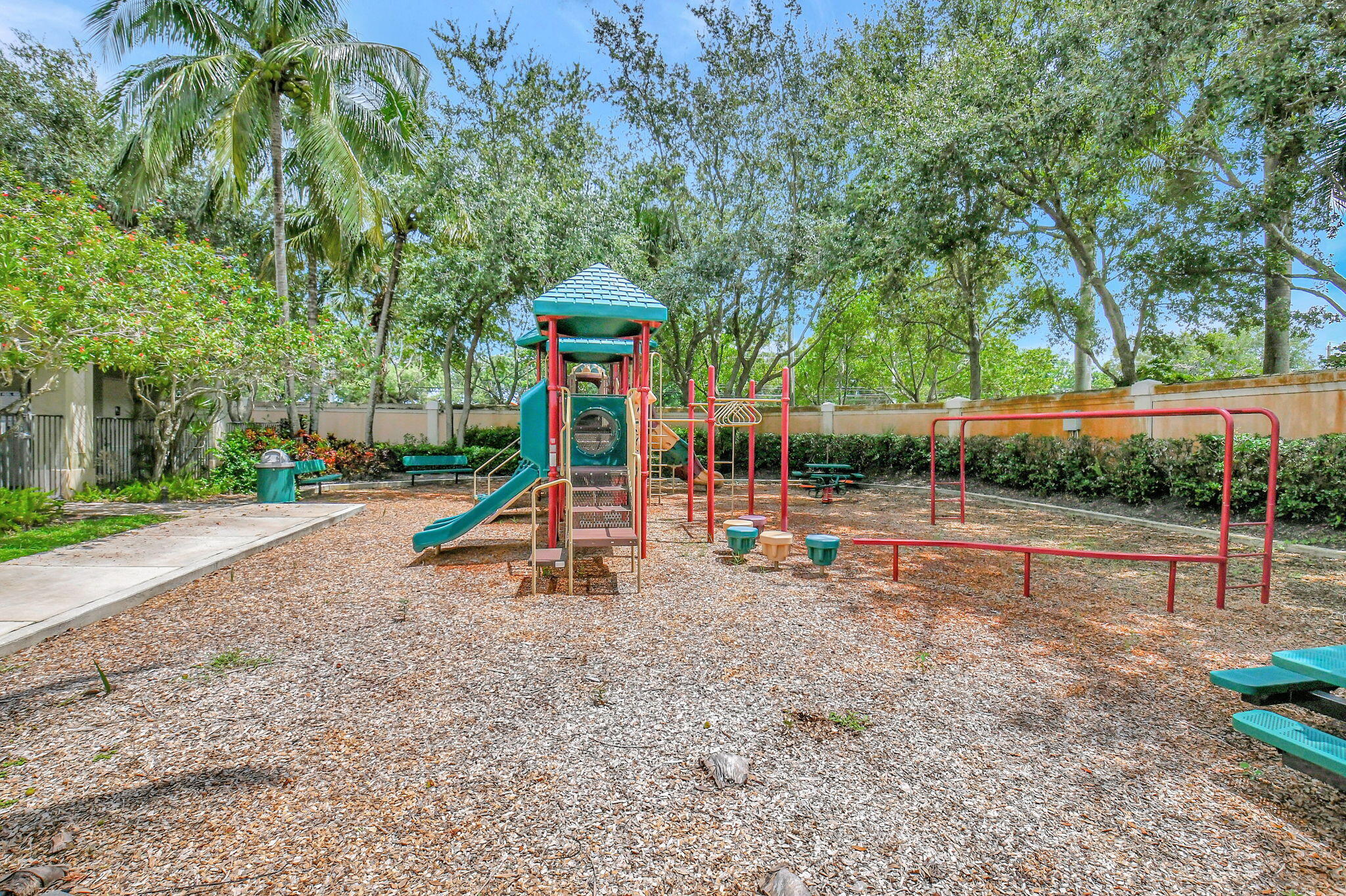 main property photo 68