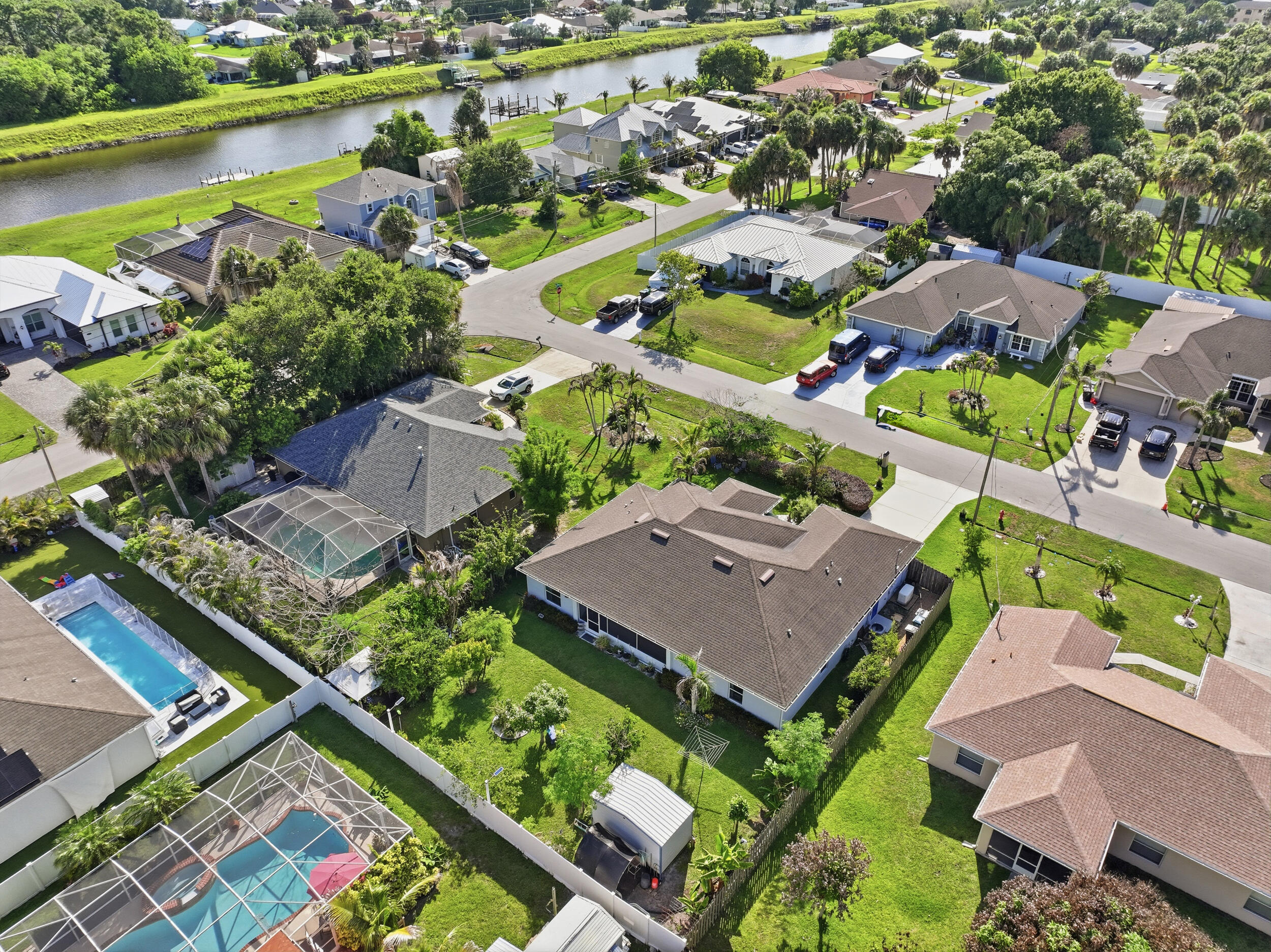 main property photo 54