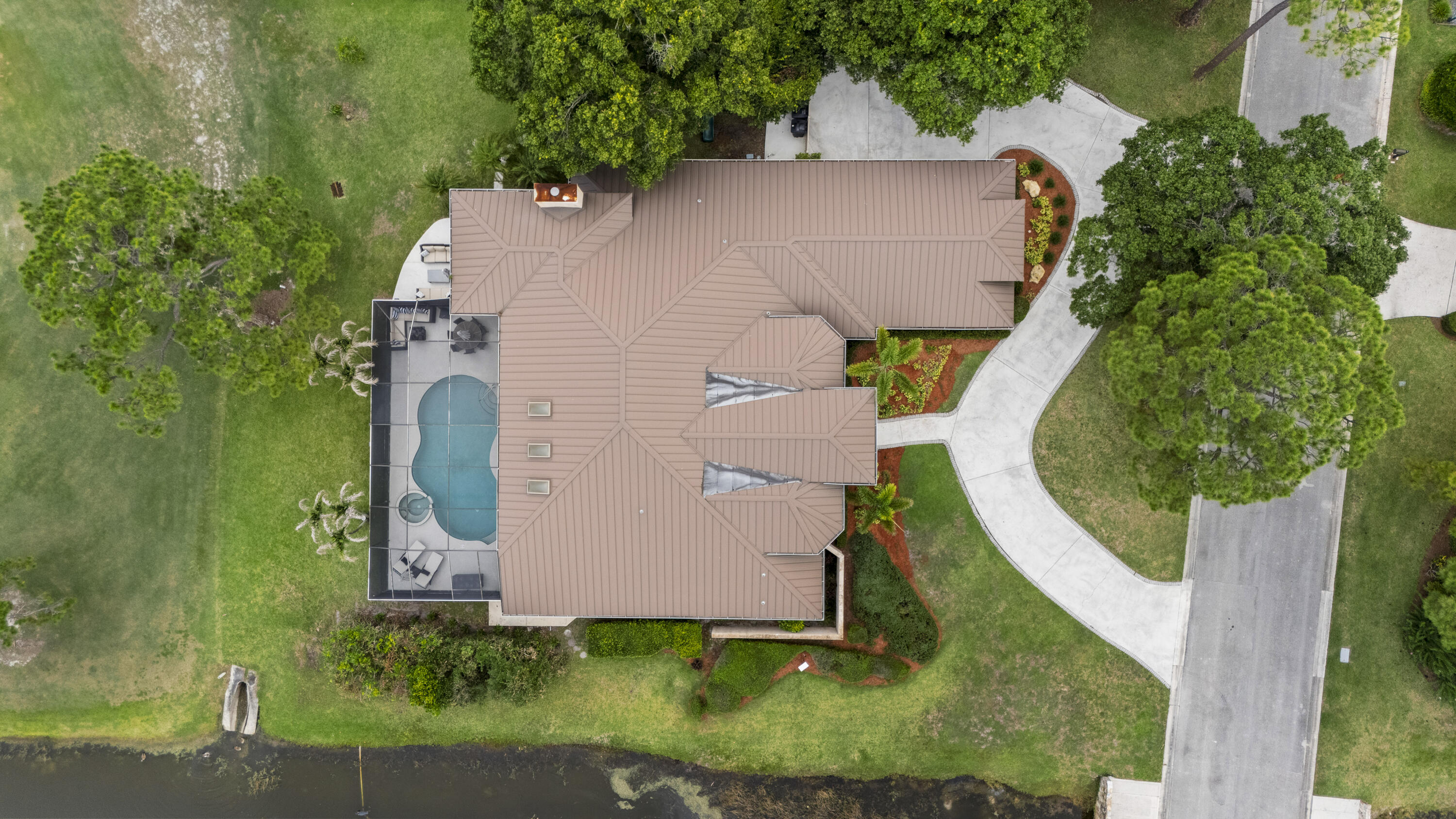 main property photo 64