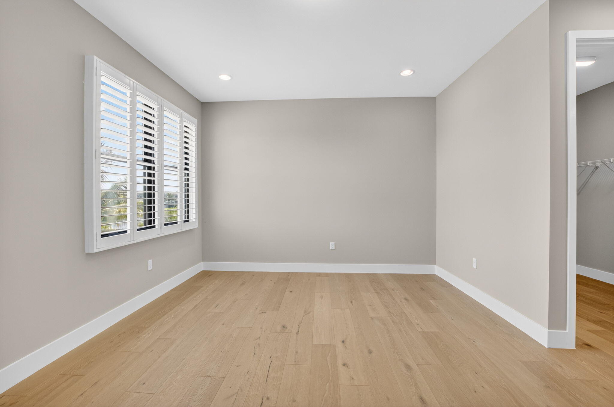 main property photo 68