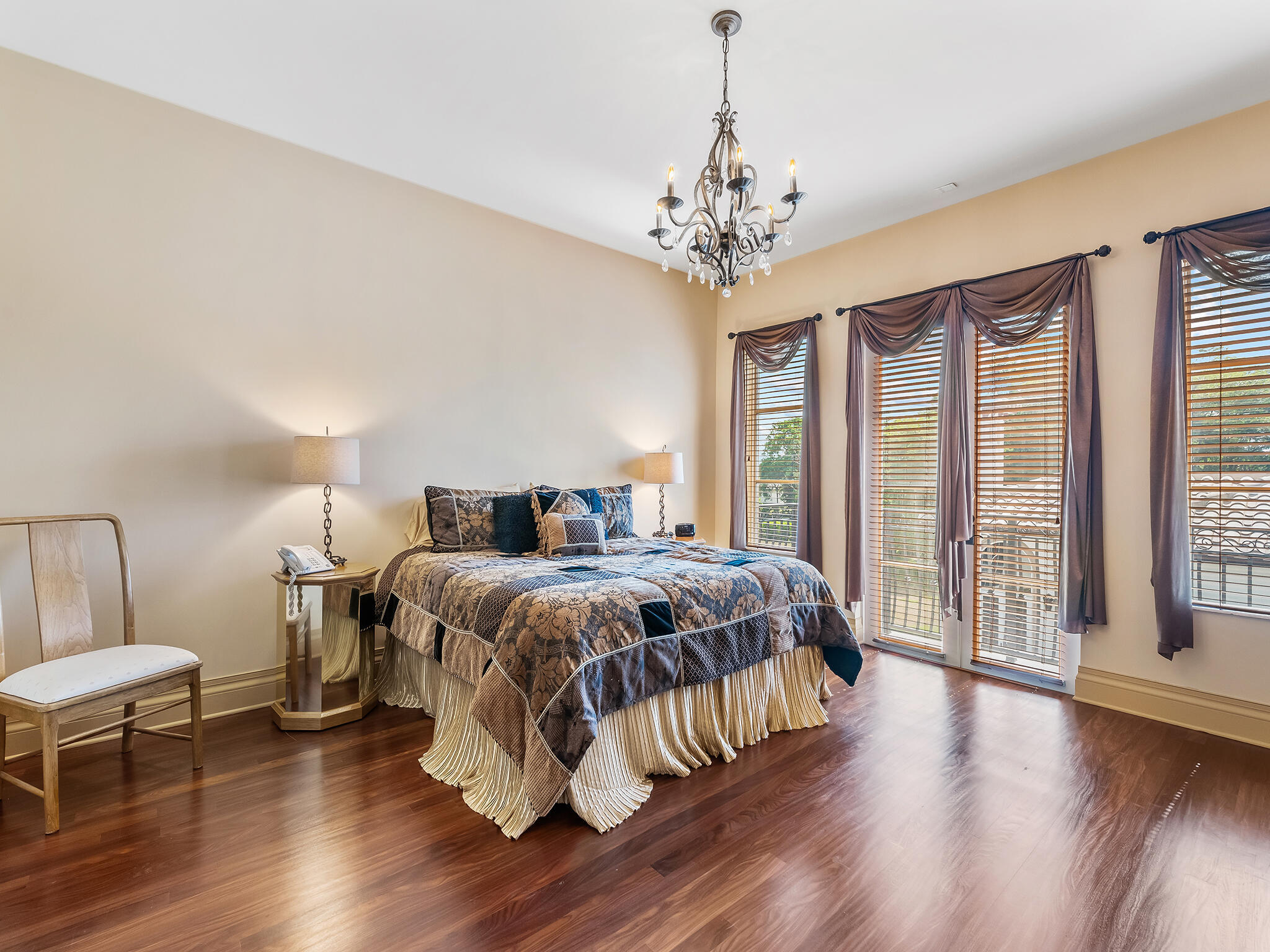main property photo 44