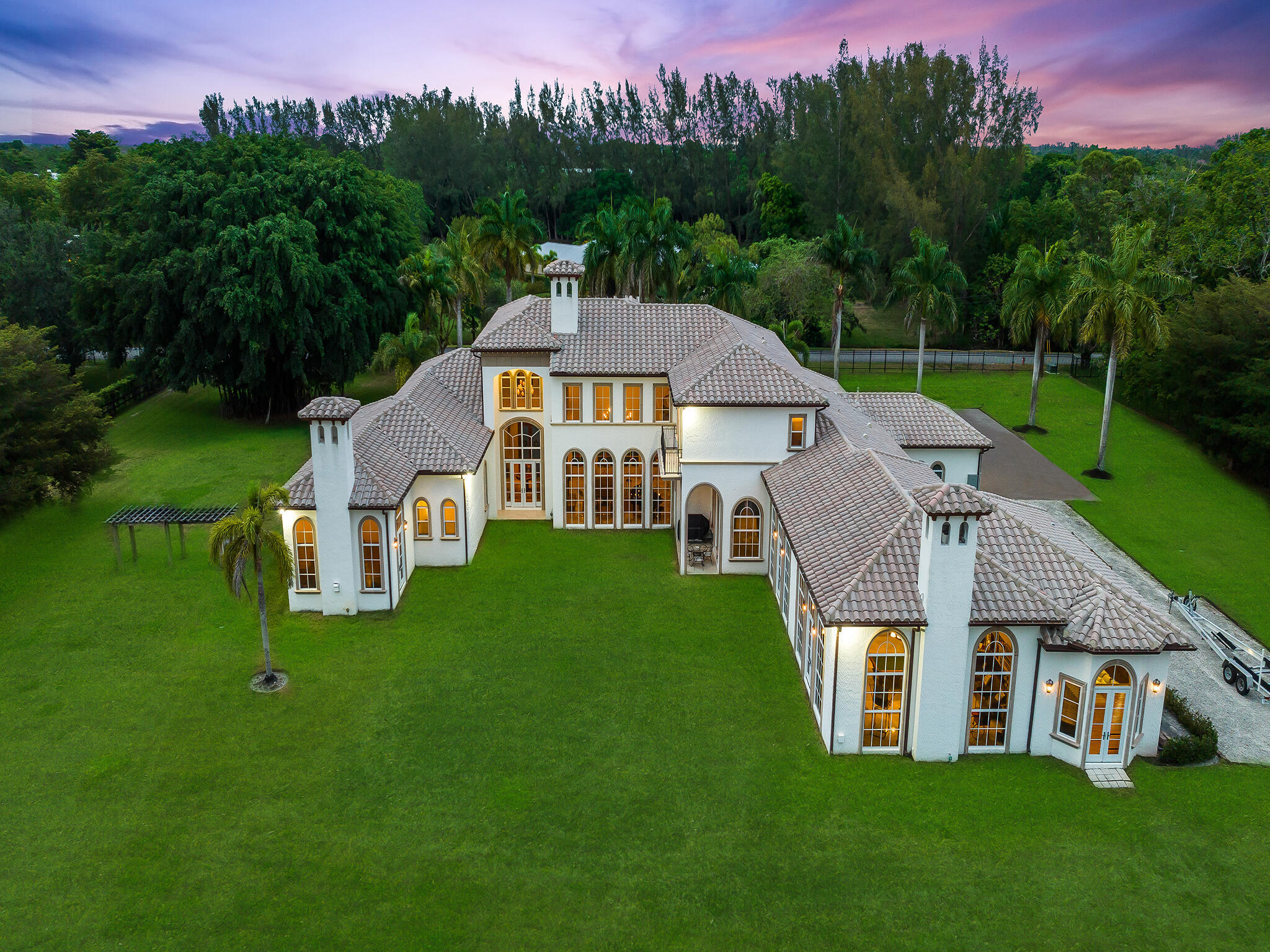 main property photo 50