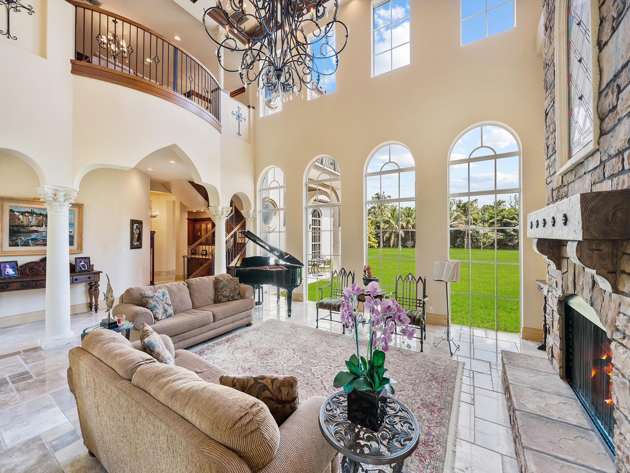 main property photo 9