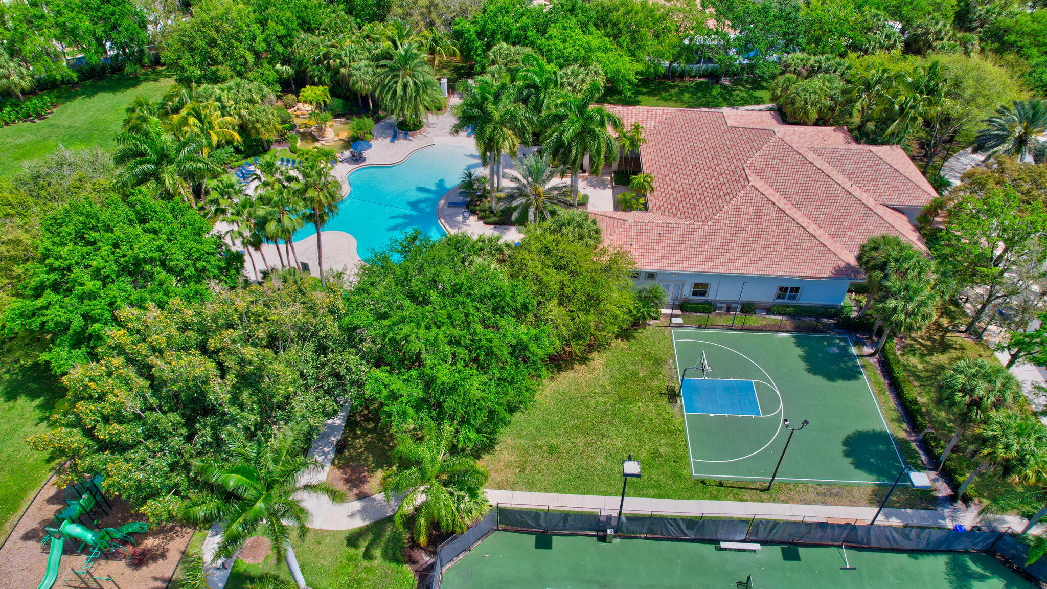 main property photo 69