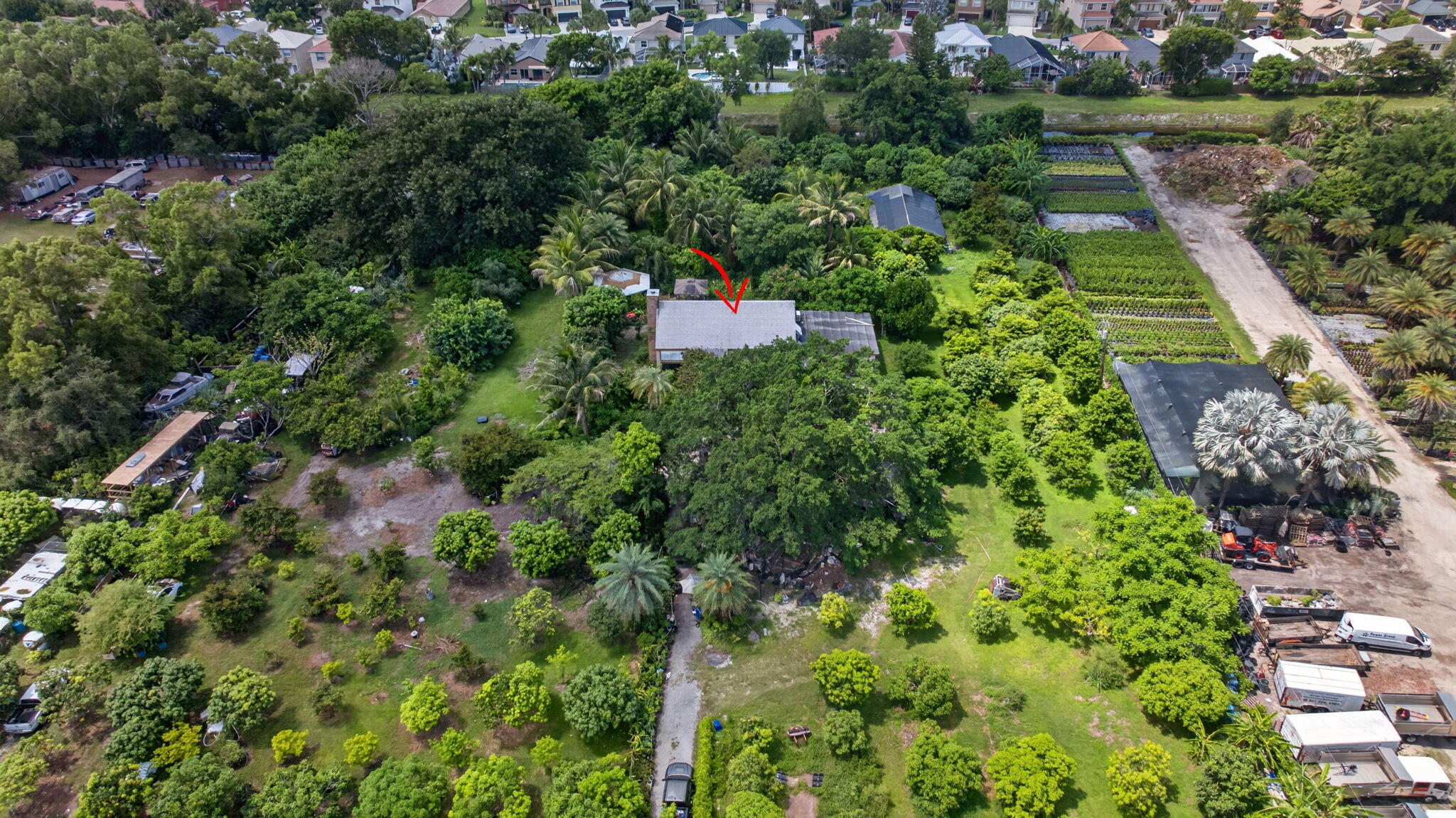 main property photo 16