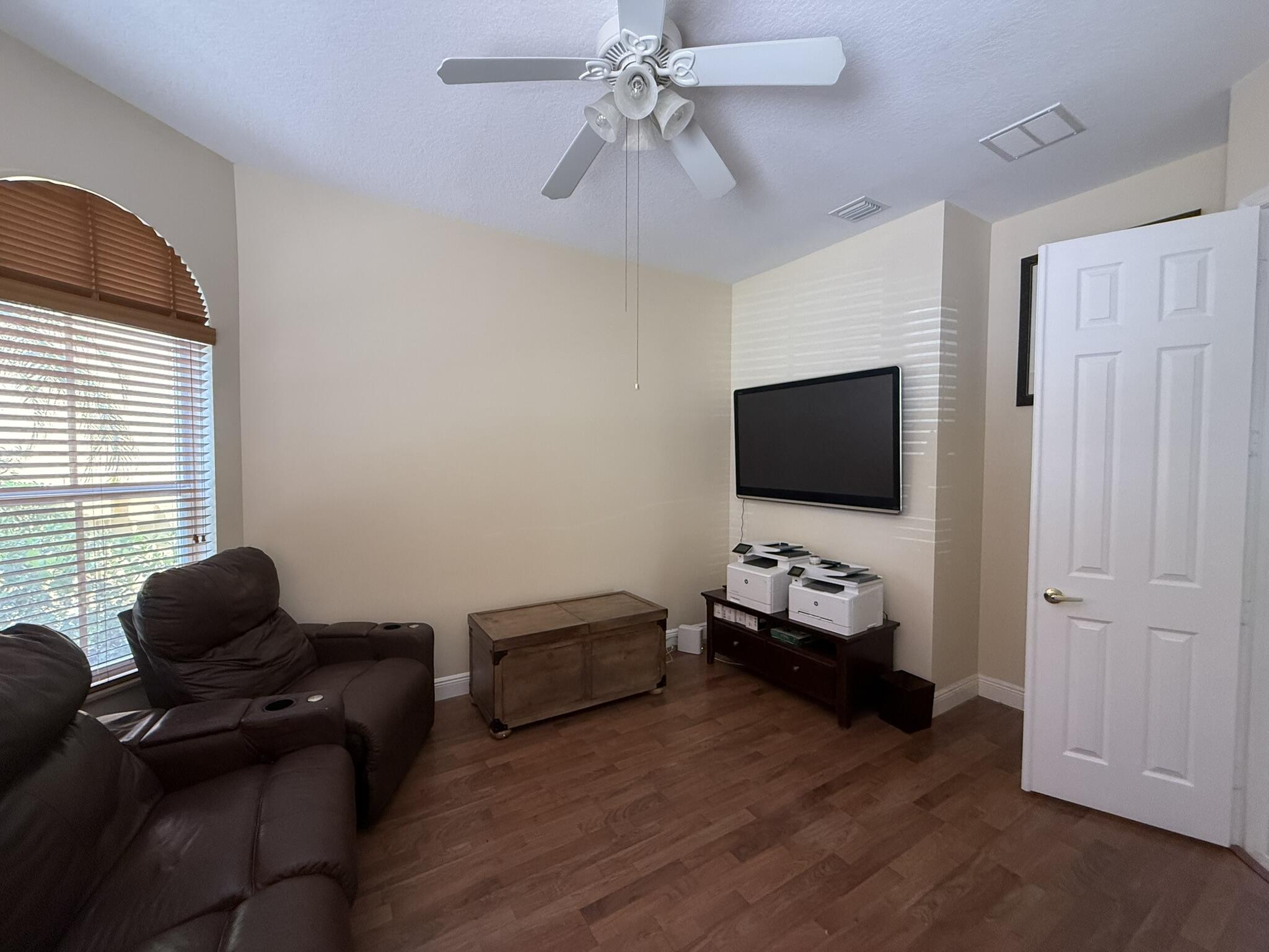 main property photo 99