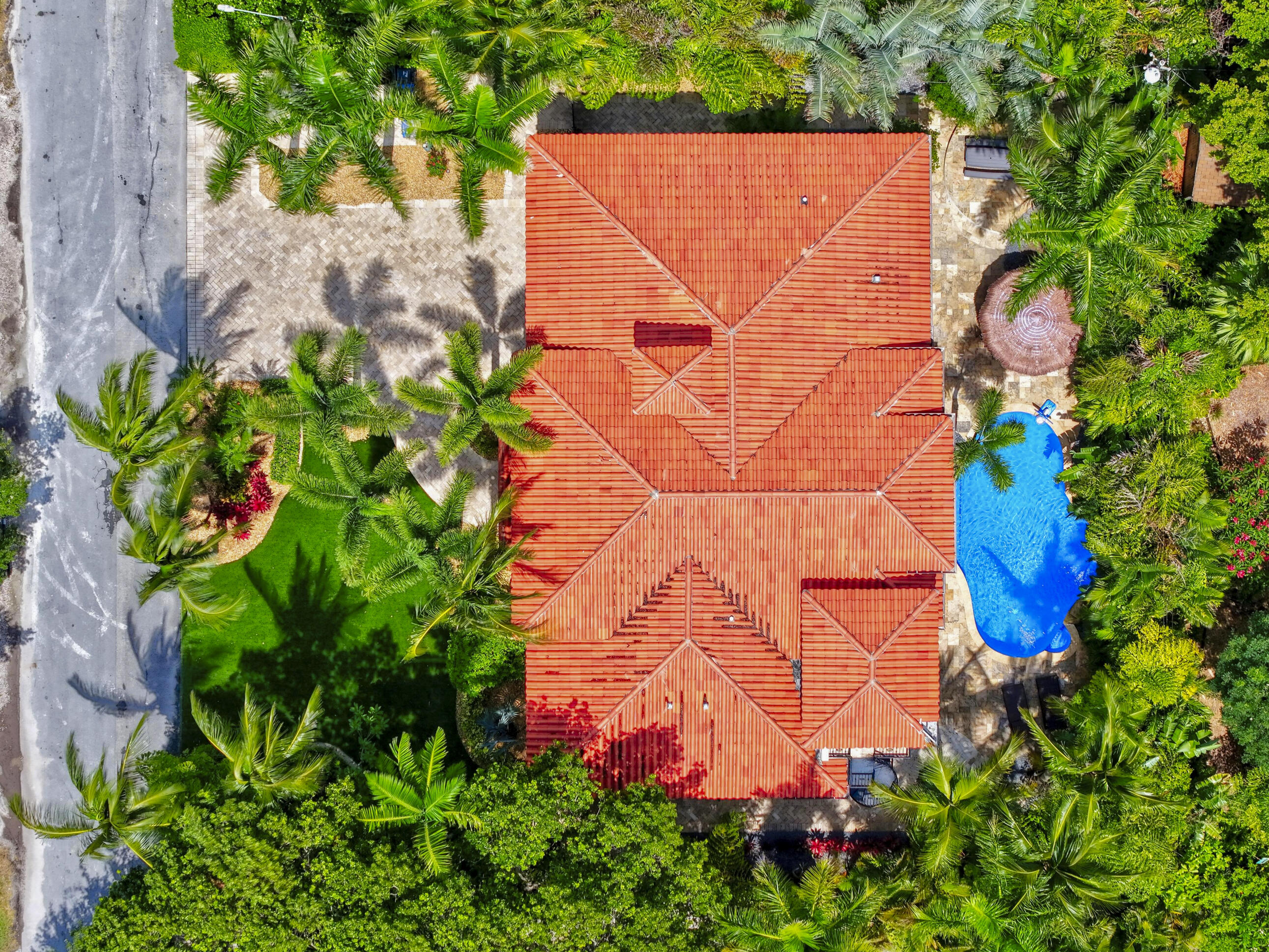 main property photo 44