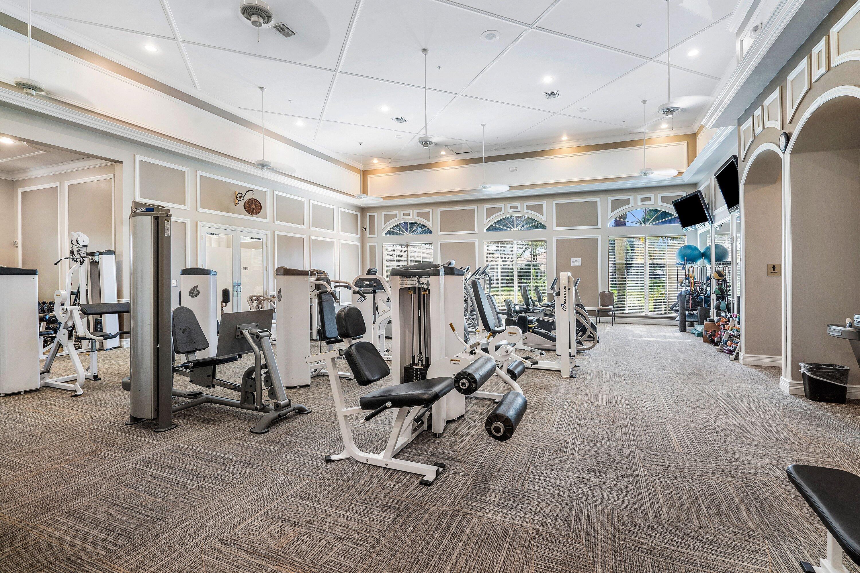 main property photo 40