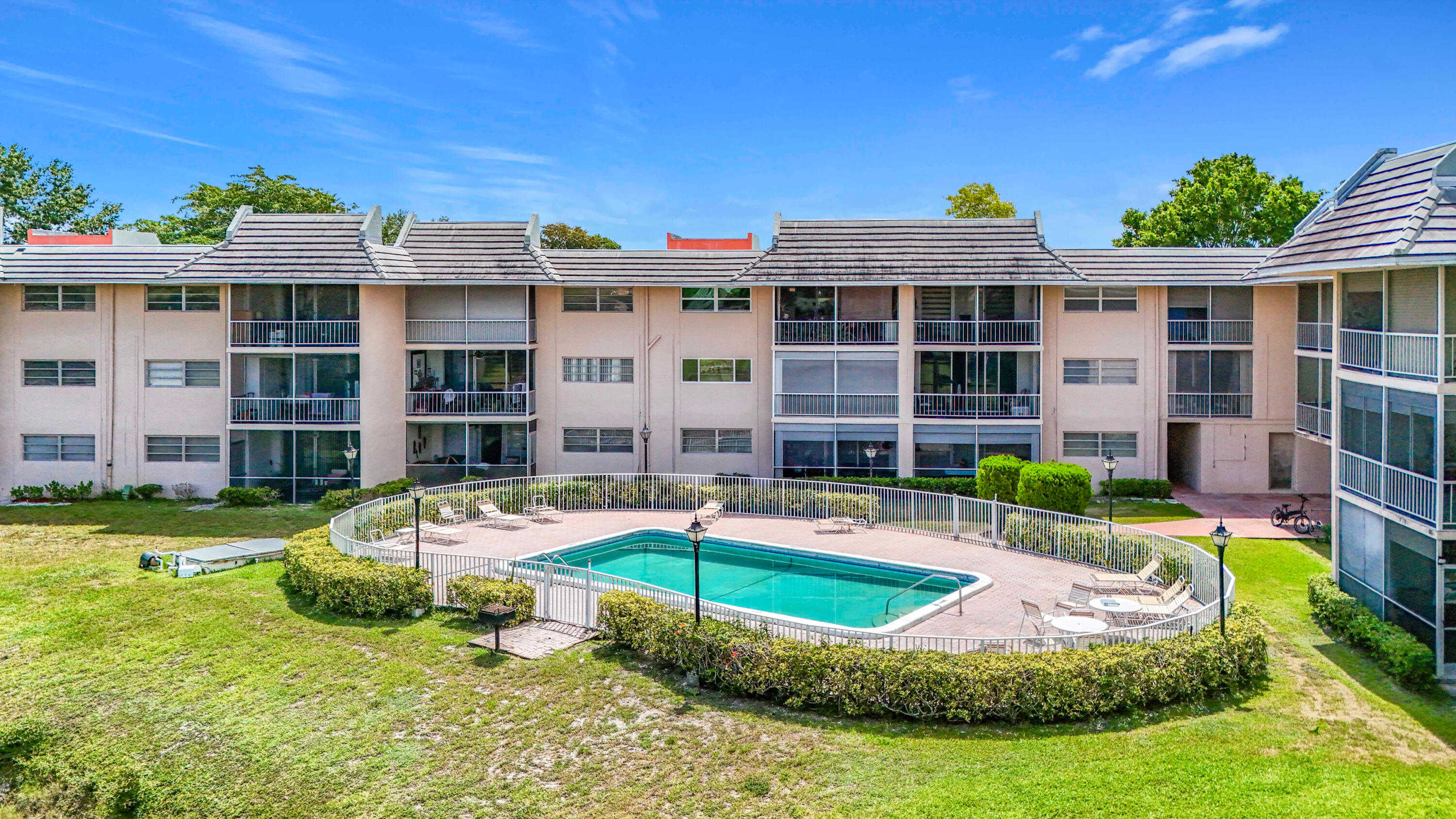 main property photo 61