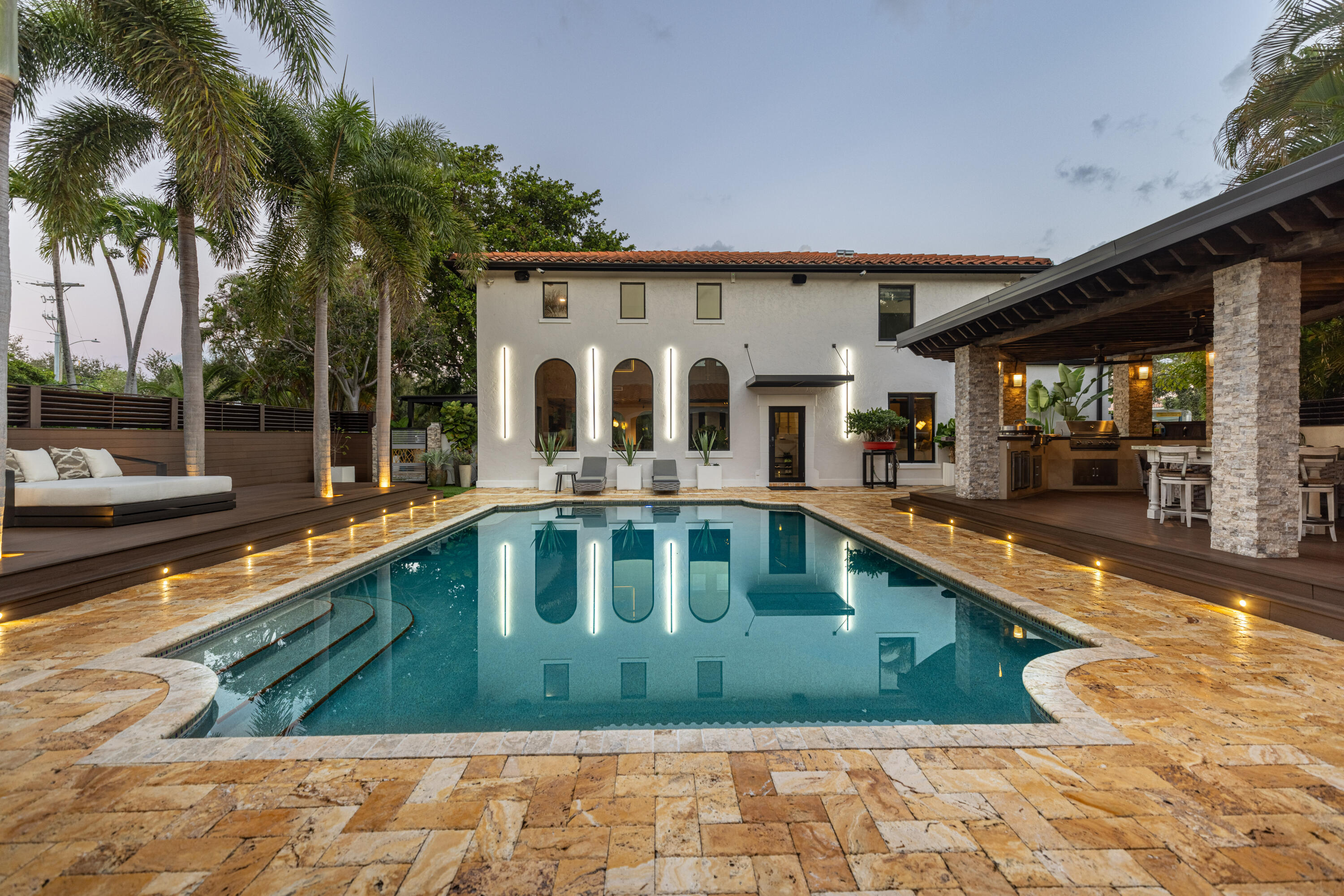 main property photo 60