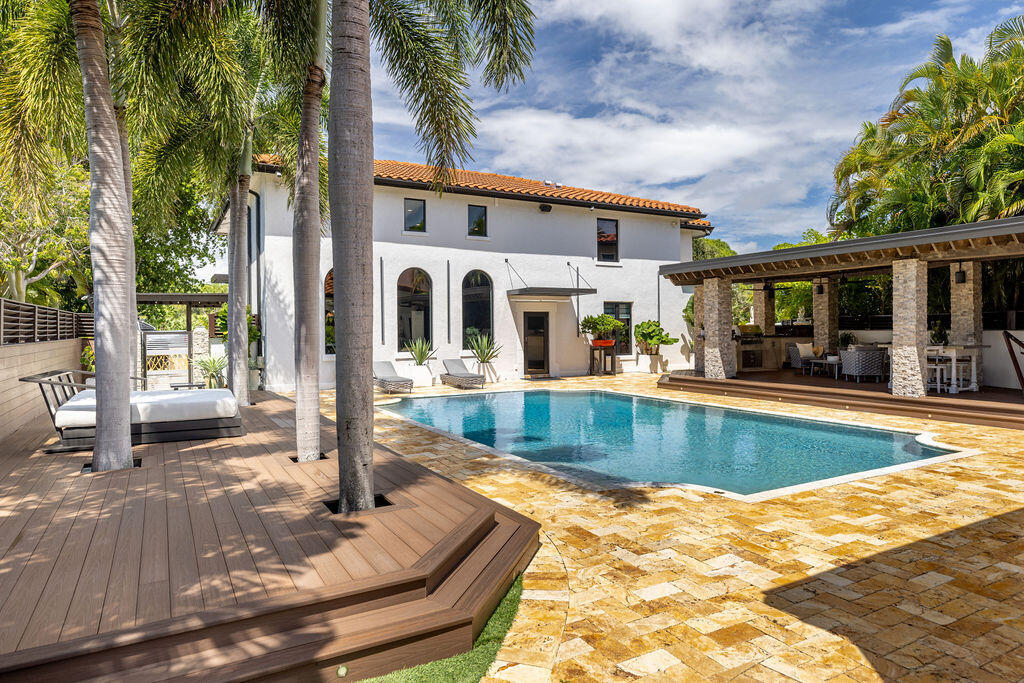 main property photo 62