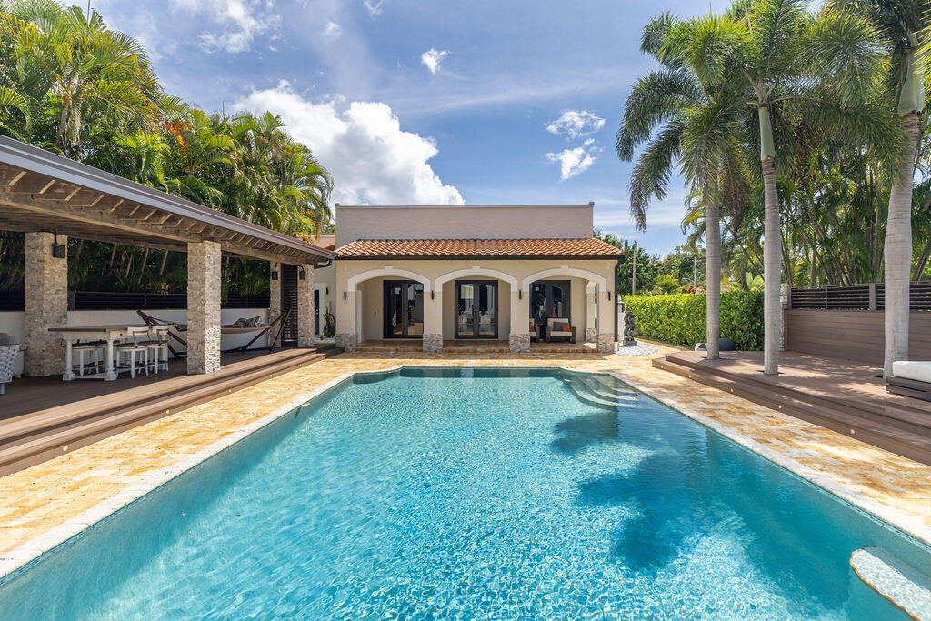 main property photo 64