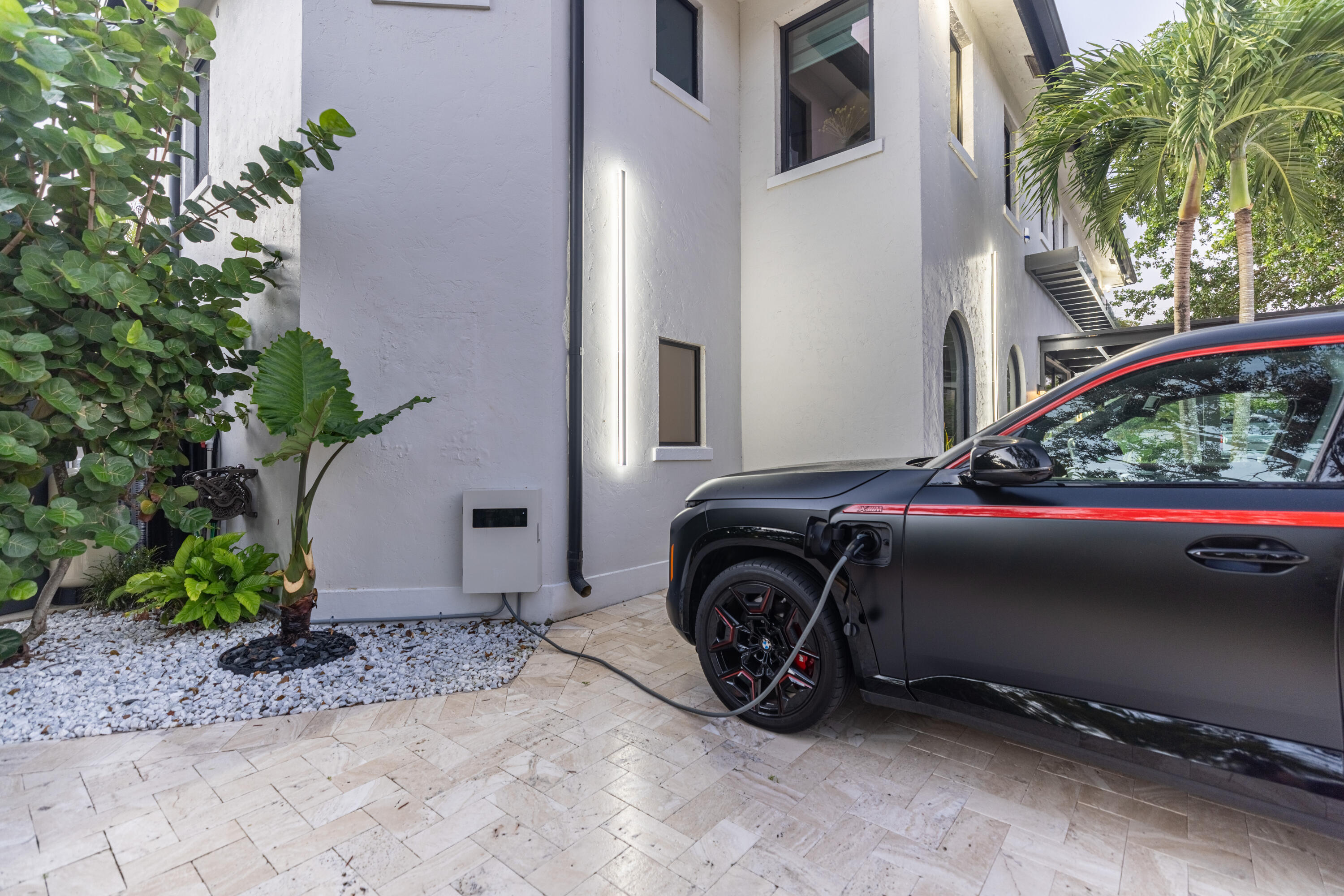 main property photo 75