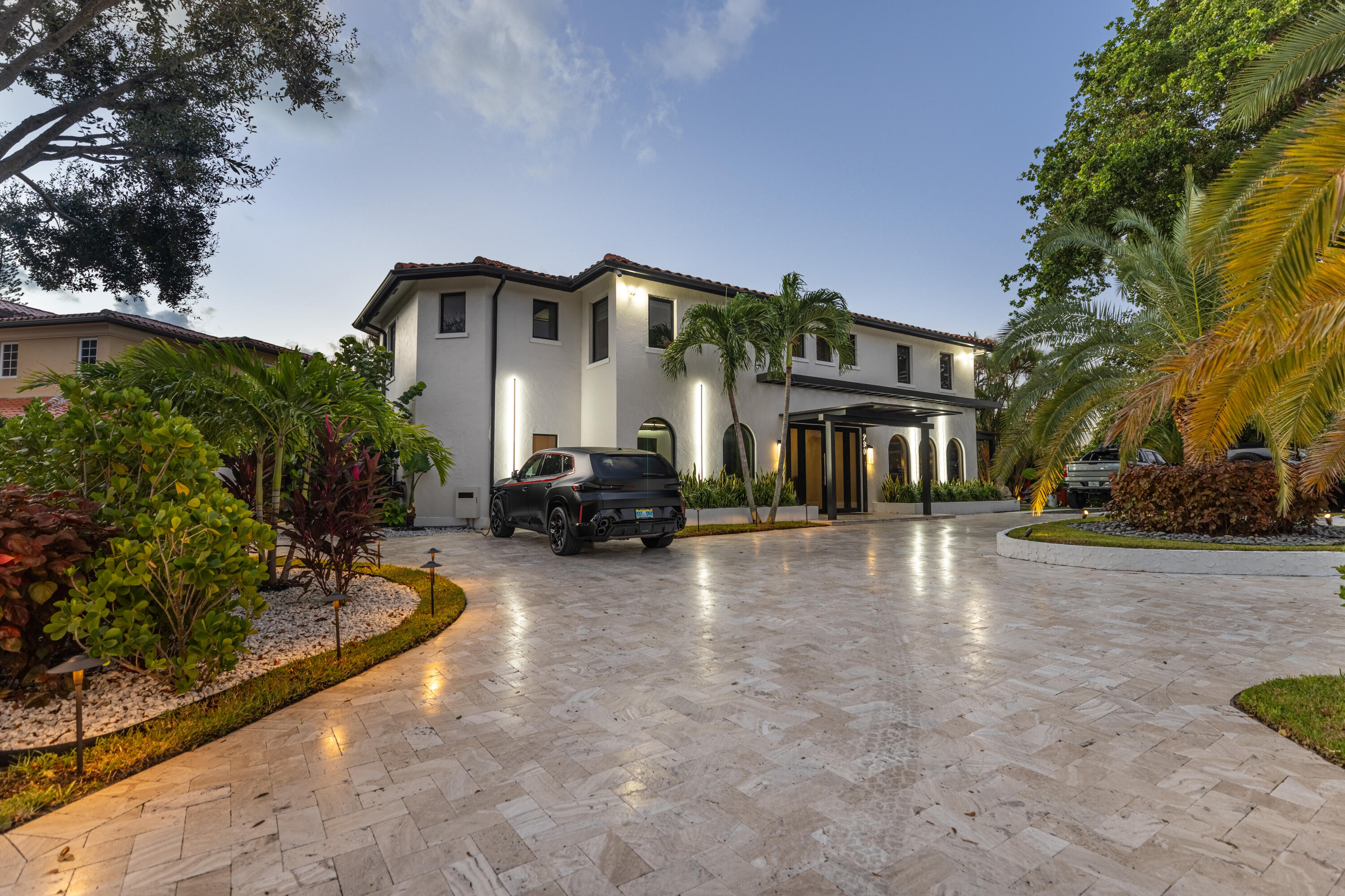 main property photo 90