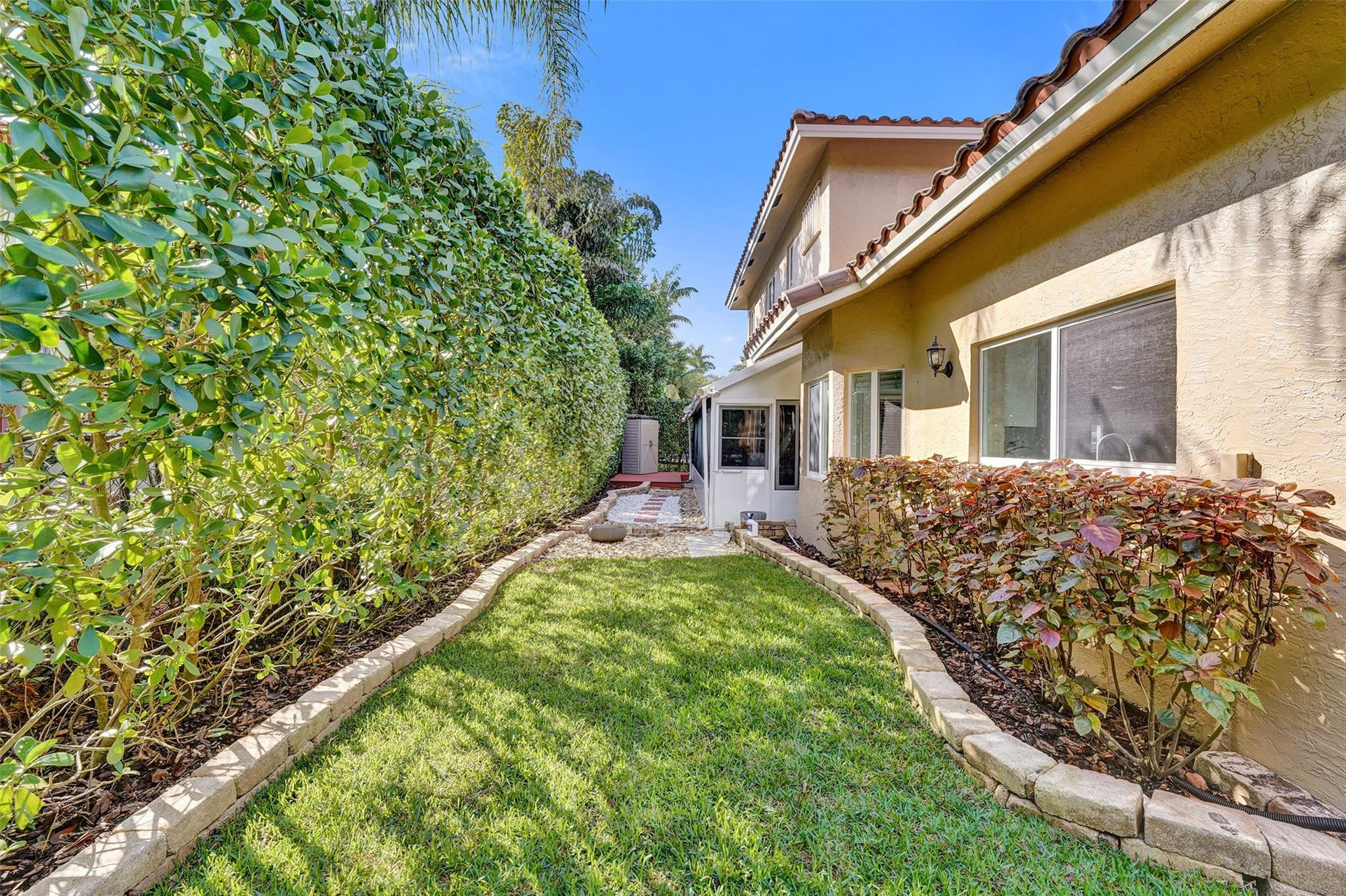 main property photo 90