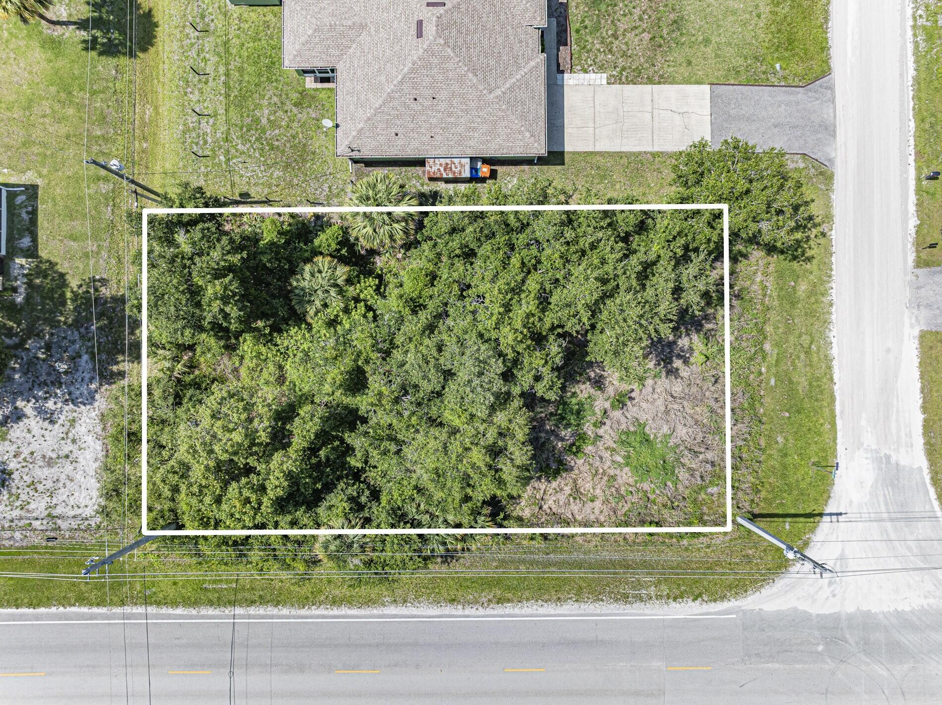 main property photo 9