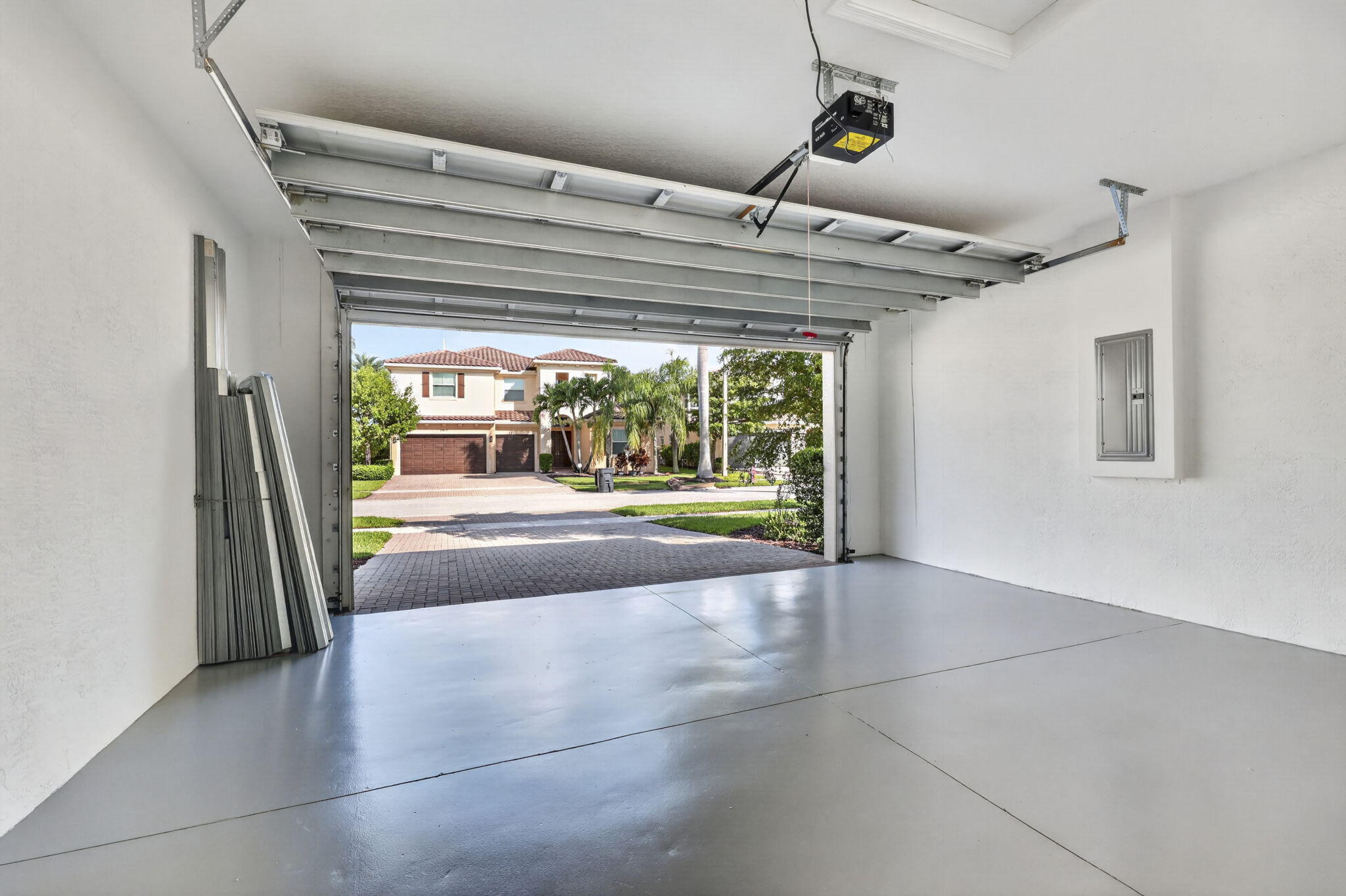 main property photo 64