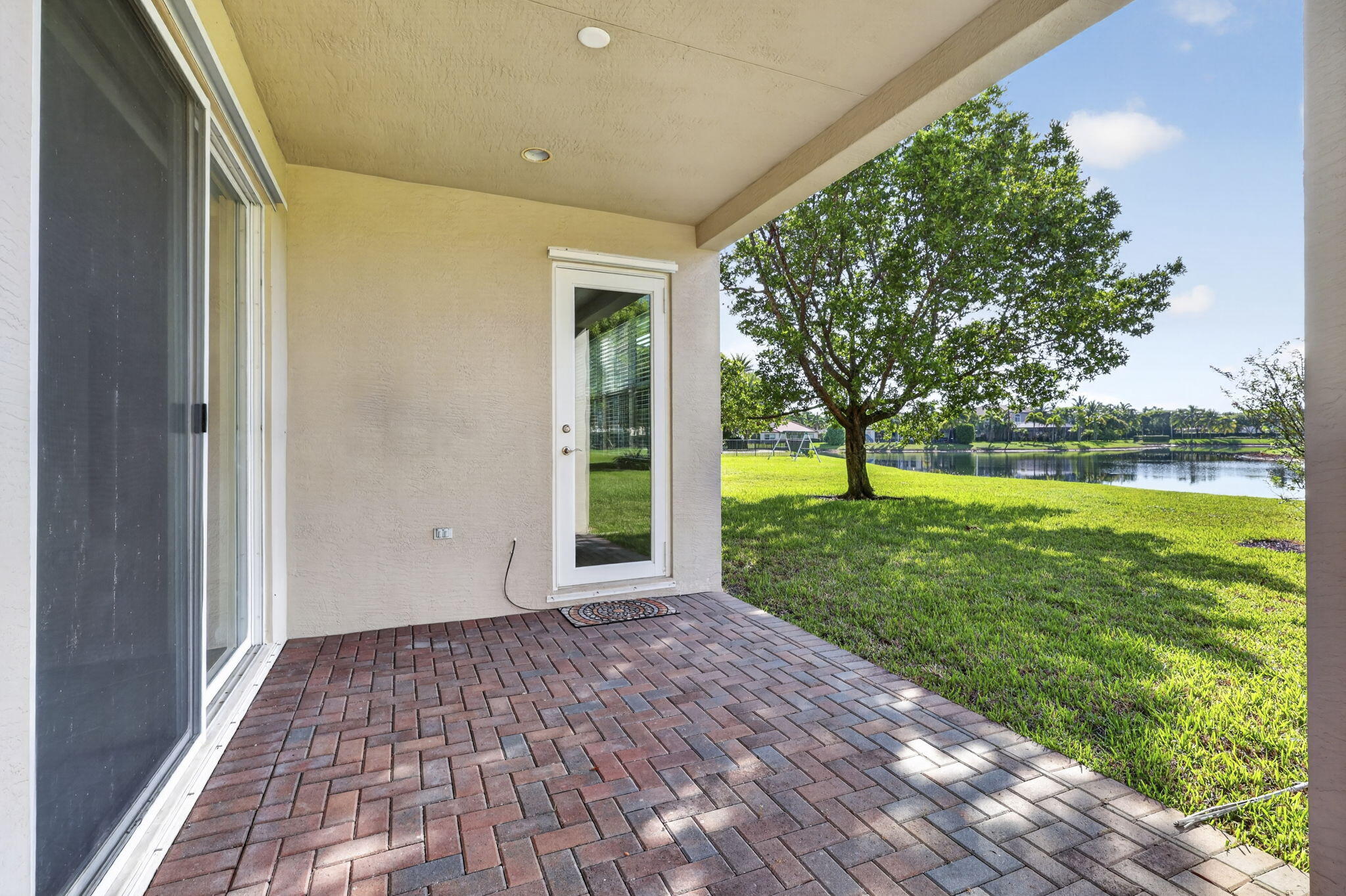 main property photo 67