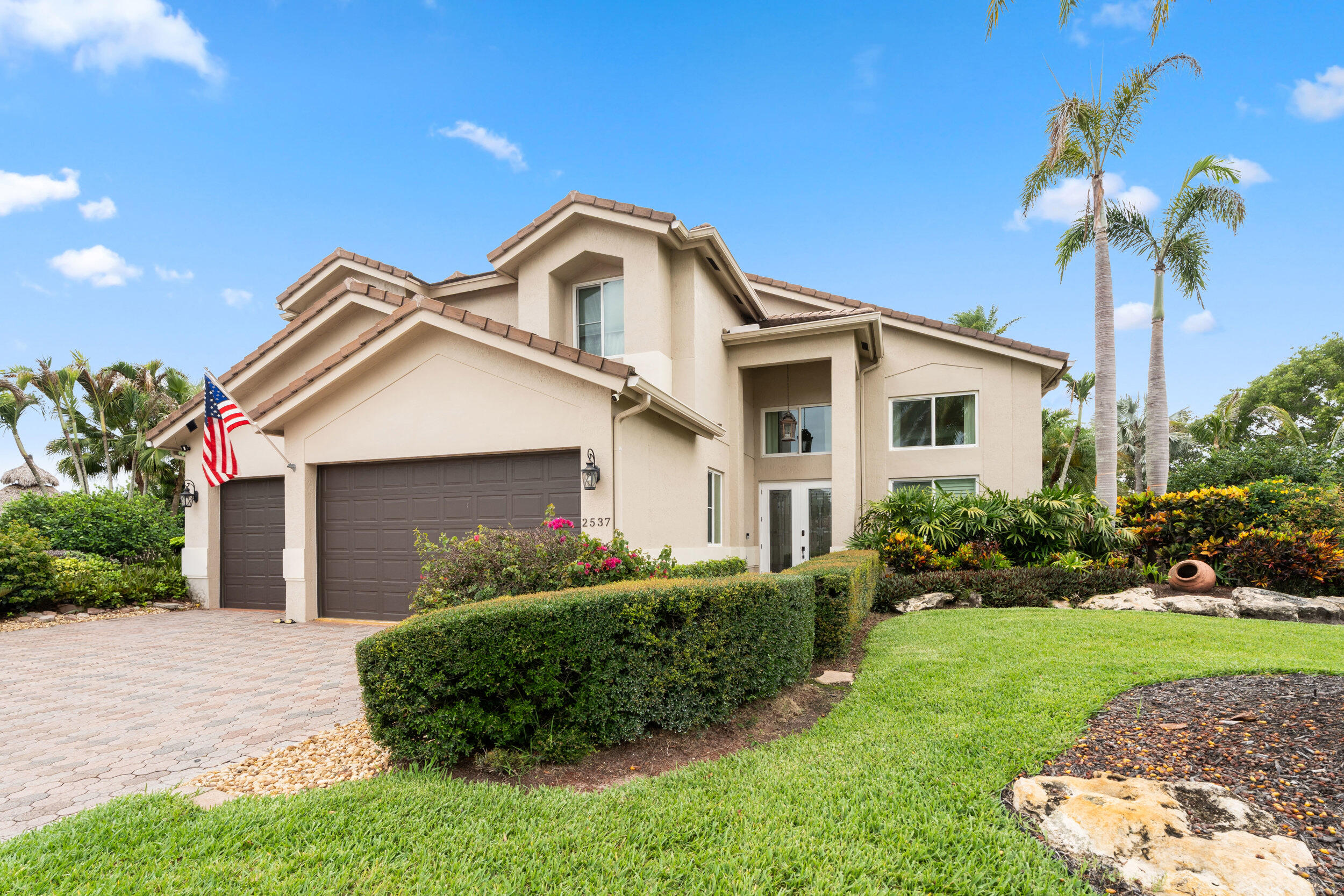 main property photo 46