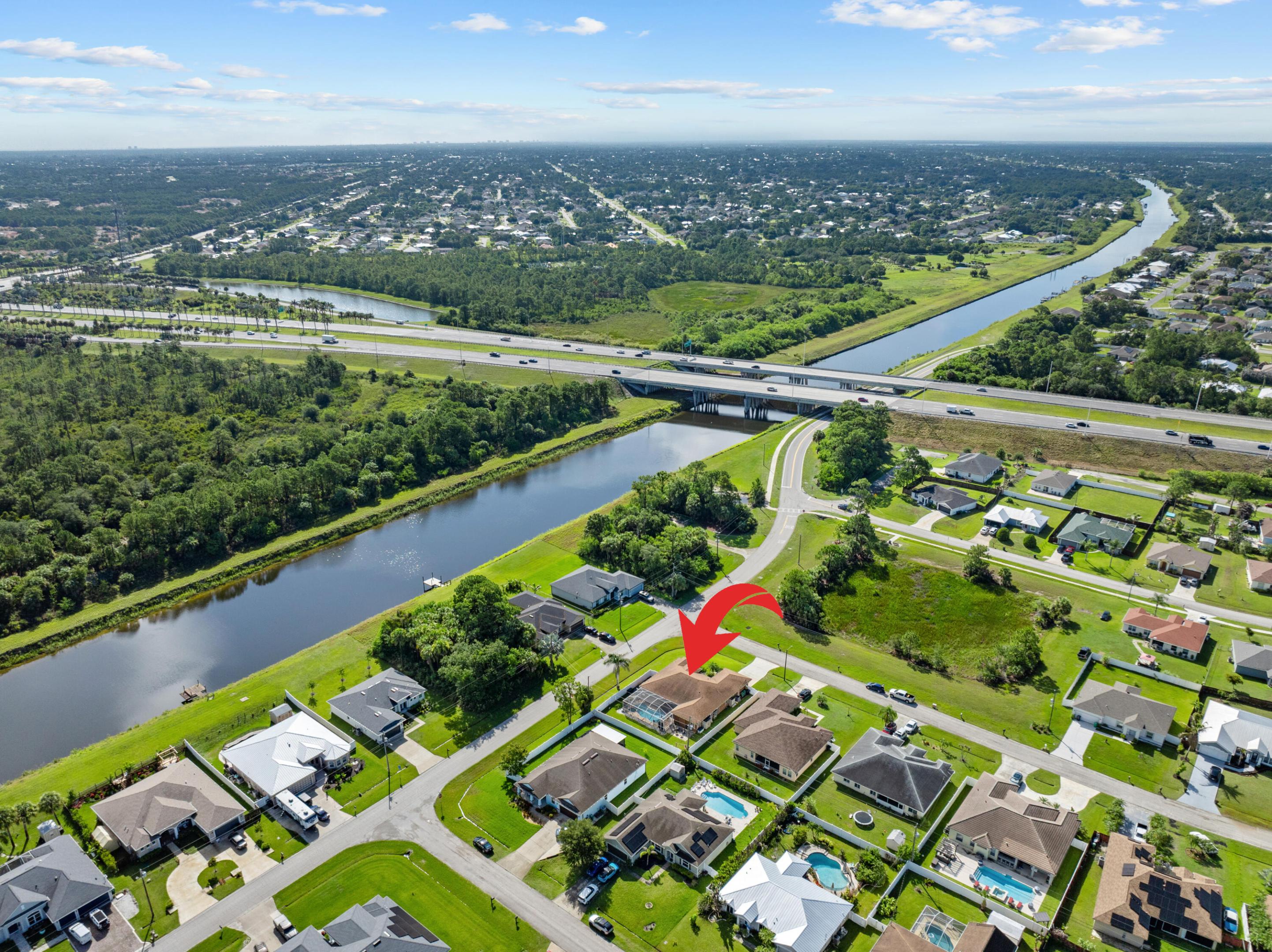 main property photo 10