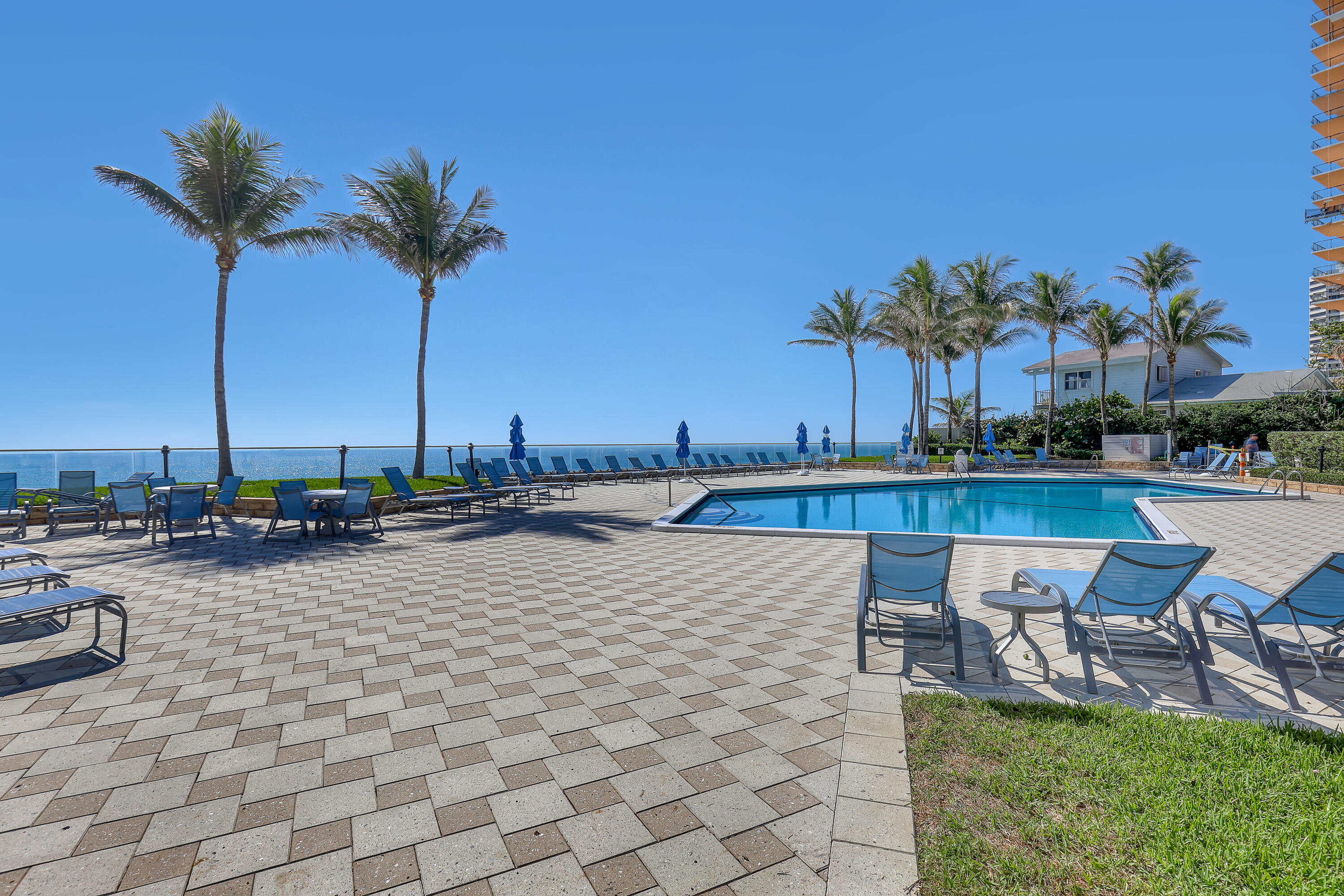main property photo 74