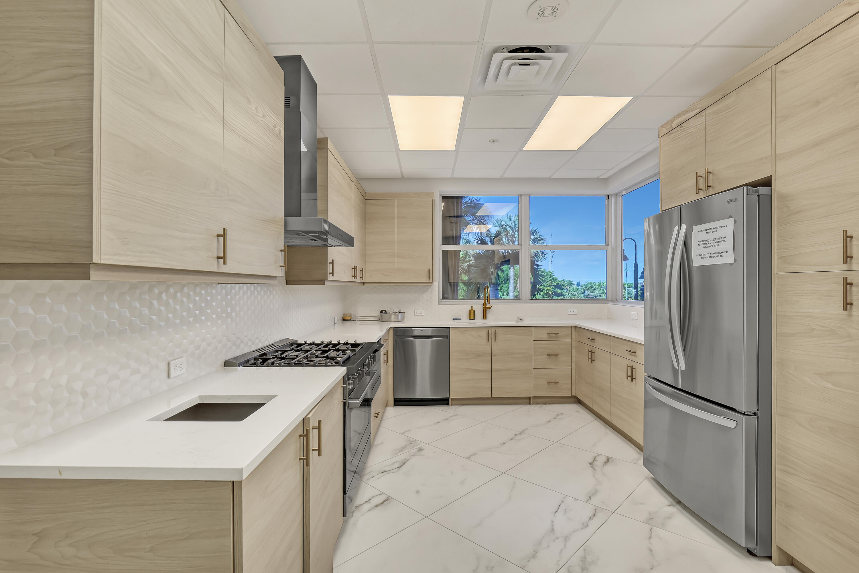main property photo 96