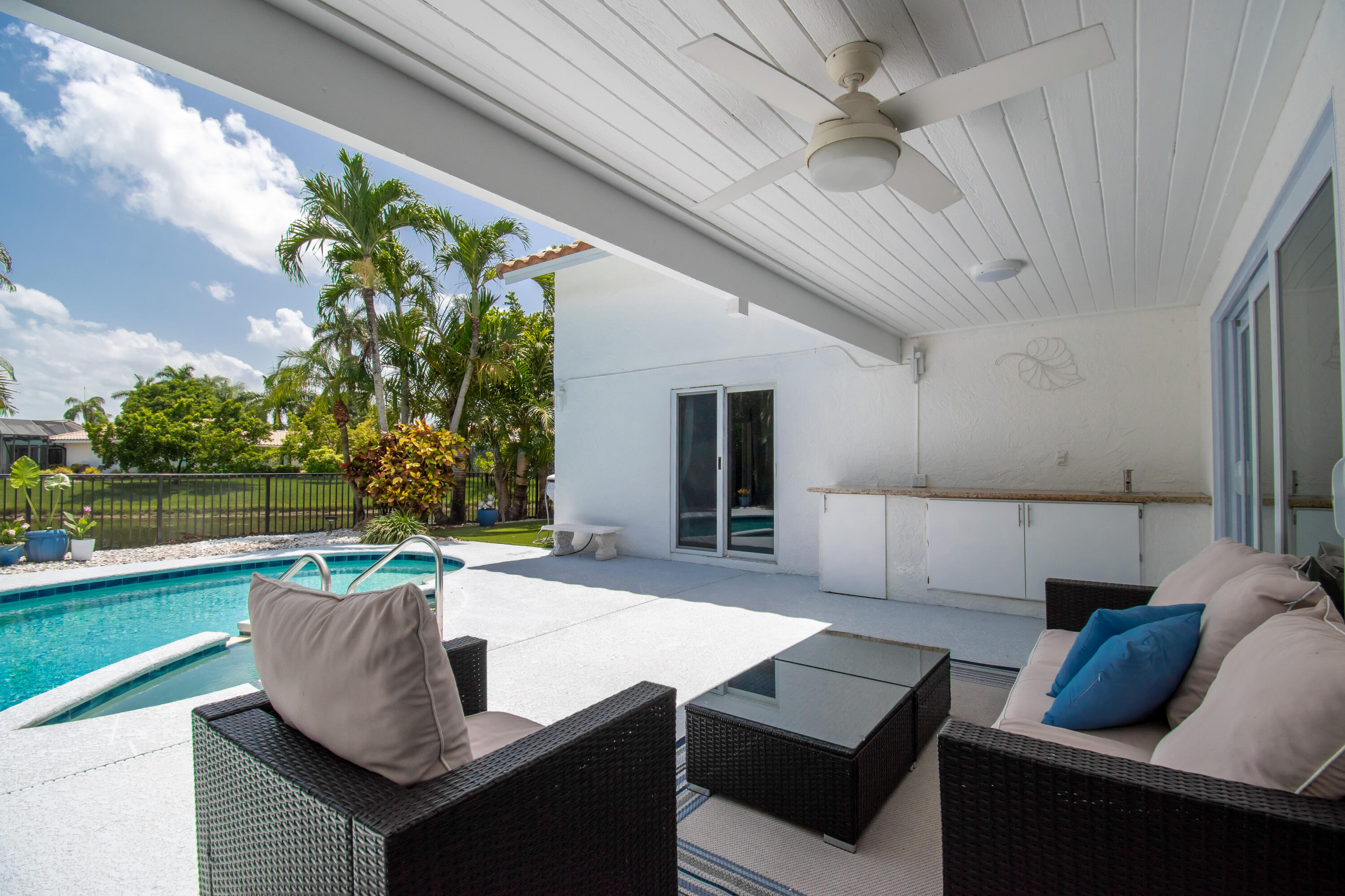 main property photo 68