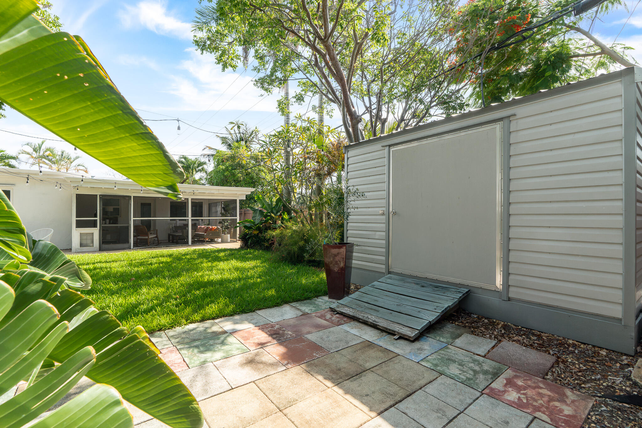 main property photo 46