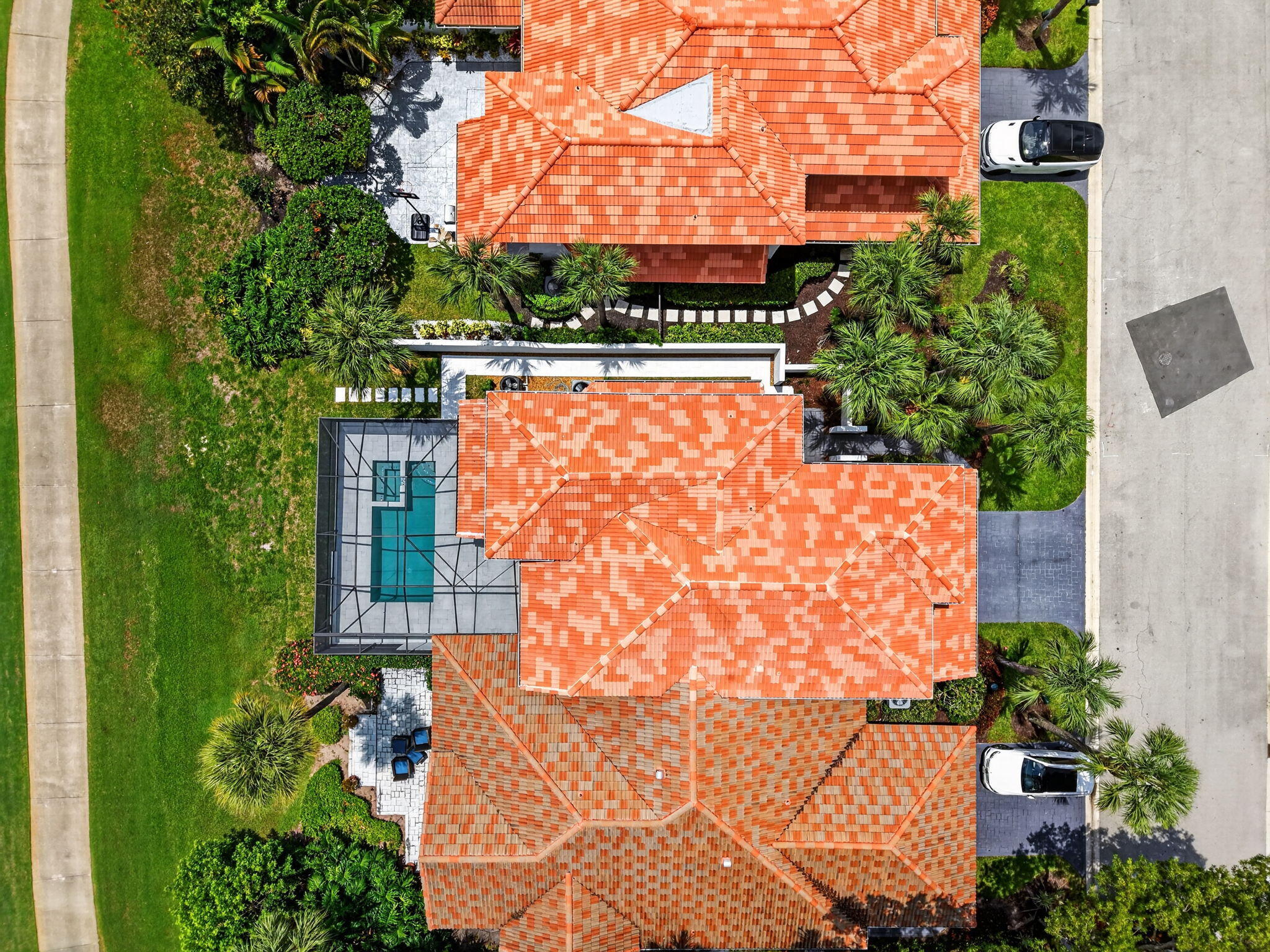 main property photo 69