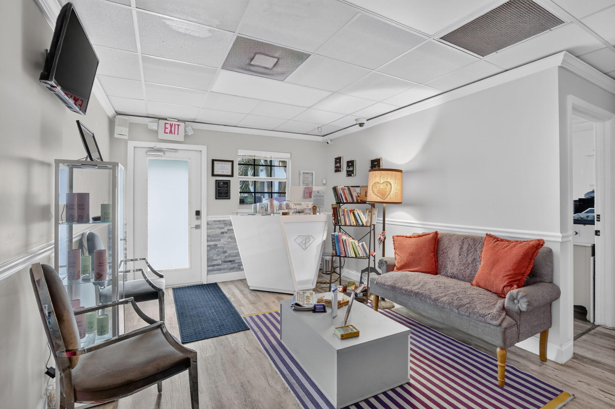 main property photo 43