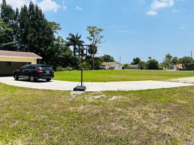 main property photo 11