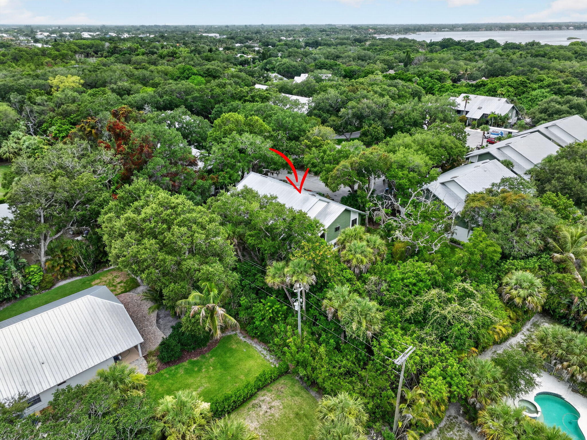 main property photo 44